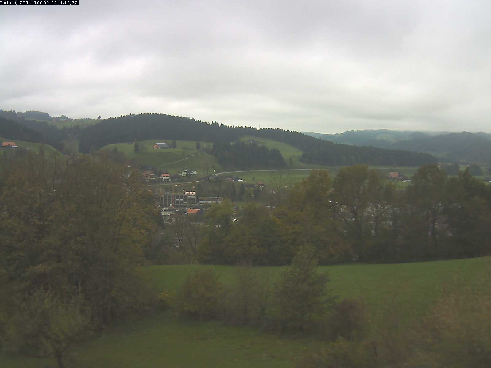 Webcam-Bild: Aussicht vom Dorfberg in Langnau 20141027-150601
