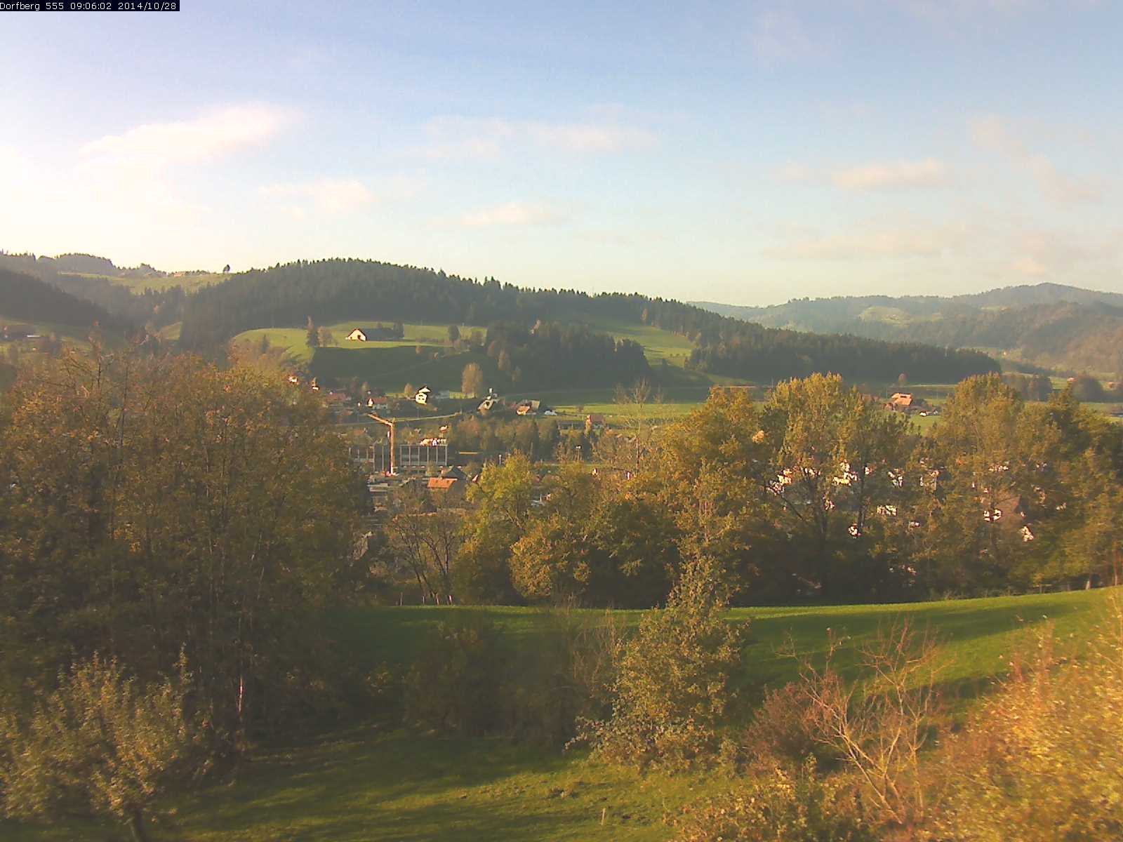 Webcam-Bild: Aussicht vom Dorfberg in Langnau 20141028-090601
