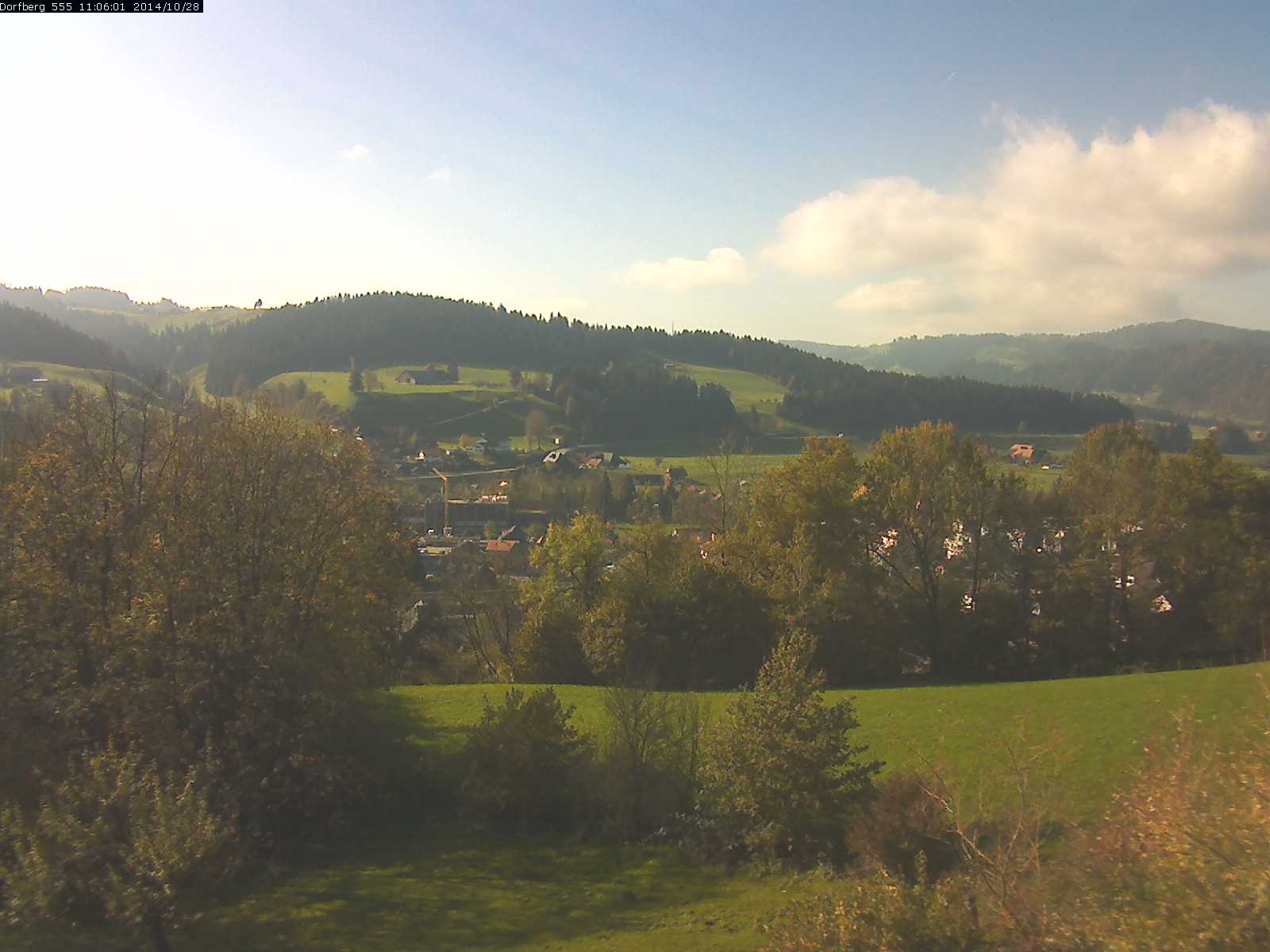 Webcam-Bild: Aussicht vom Dorfberg in Langnau 20141028-110601