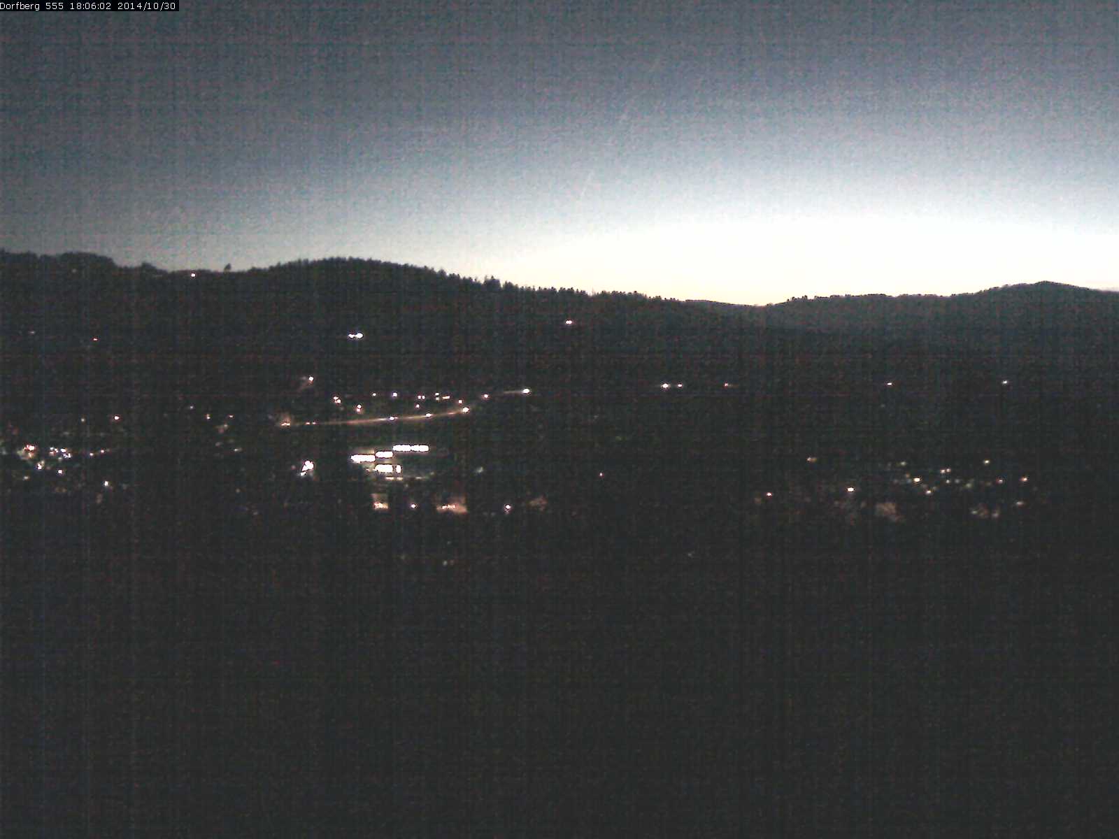 Webcam-Bild: Aussicht vom Dorfberg in Langnau 20141030-180601