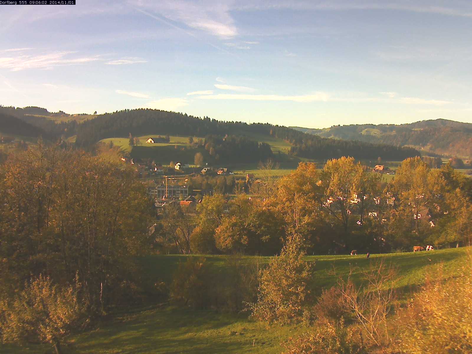 Webcam-Bild: Aussicht vom Dorfberg in Langnau 20141101-090601