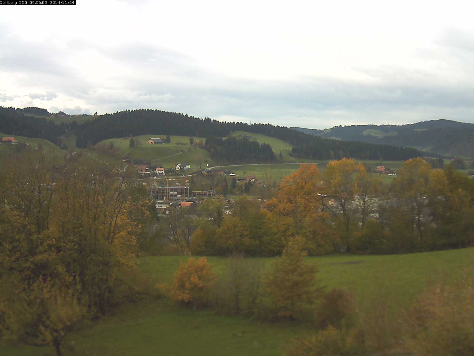 Webcam-Bild: Aussicht vom Dorfberg in Langnau 20141104-090601