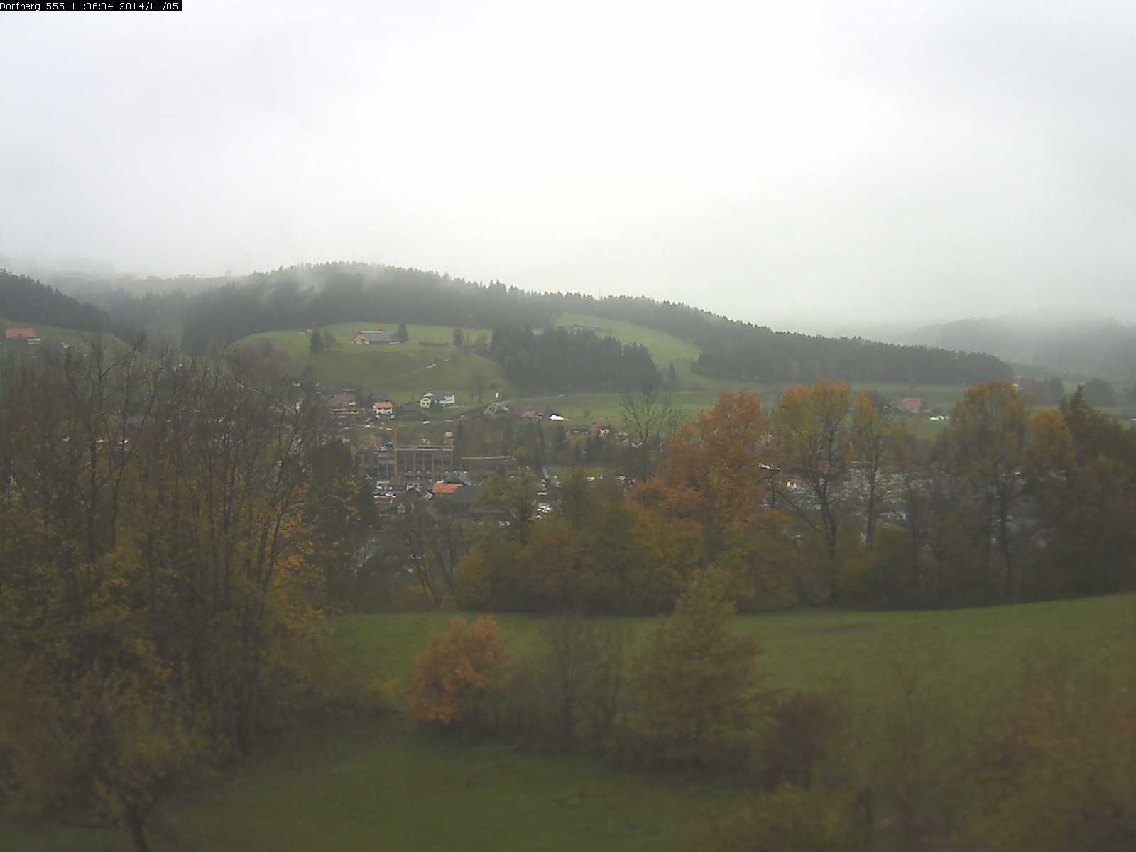 Webcam-Bild: Aussicht vom Dorfberg in Langnau 20141105-110601