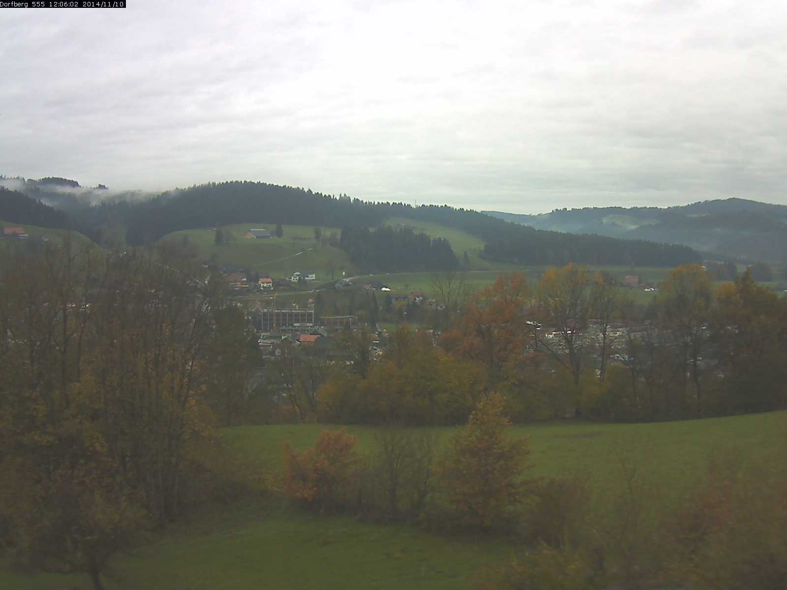 Webcam-Bild: Aussicht vom Dorfberg in Langnau 20141110-120601