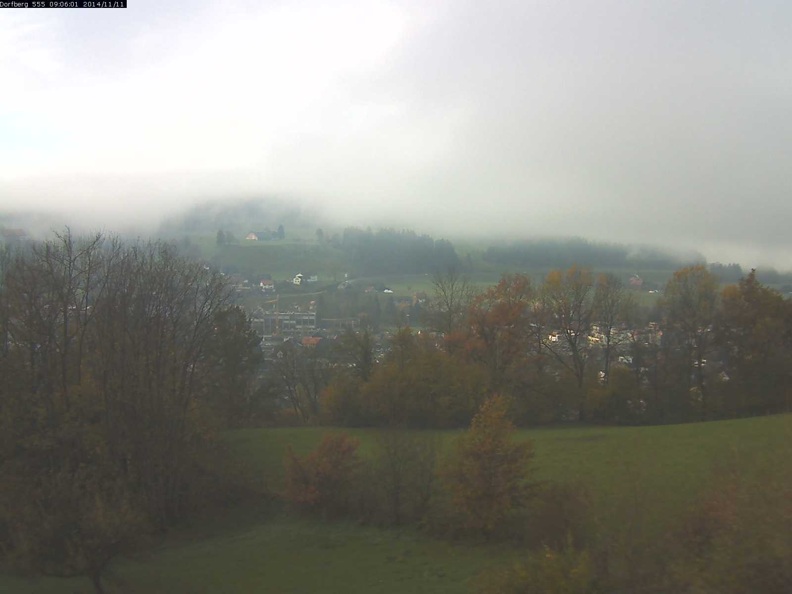 Webcam-Bild: Aussicht vom Dorfberg in Langnau 20141111-090601