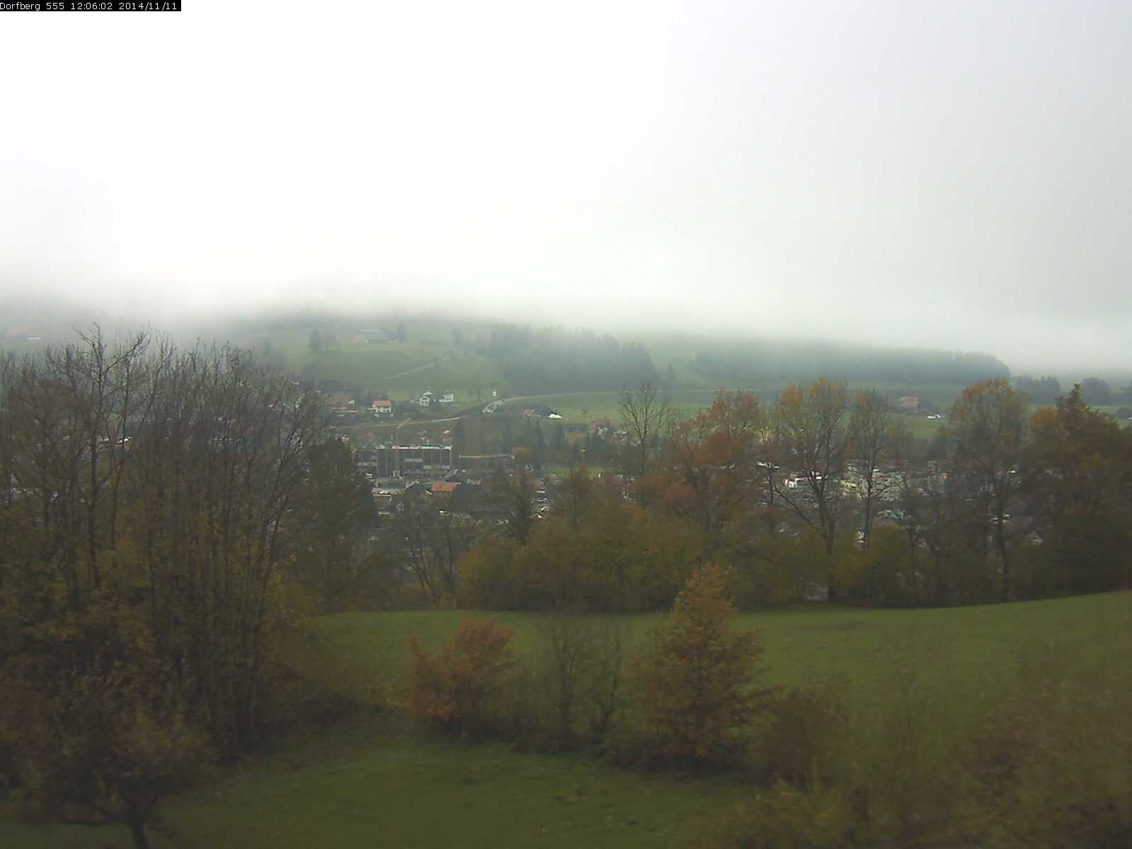 Webcam-Bild: Aussicht vom Dorfberg in Langnau 20141111-120601