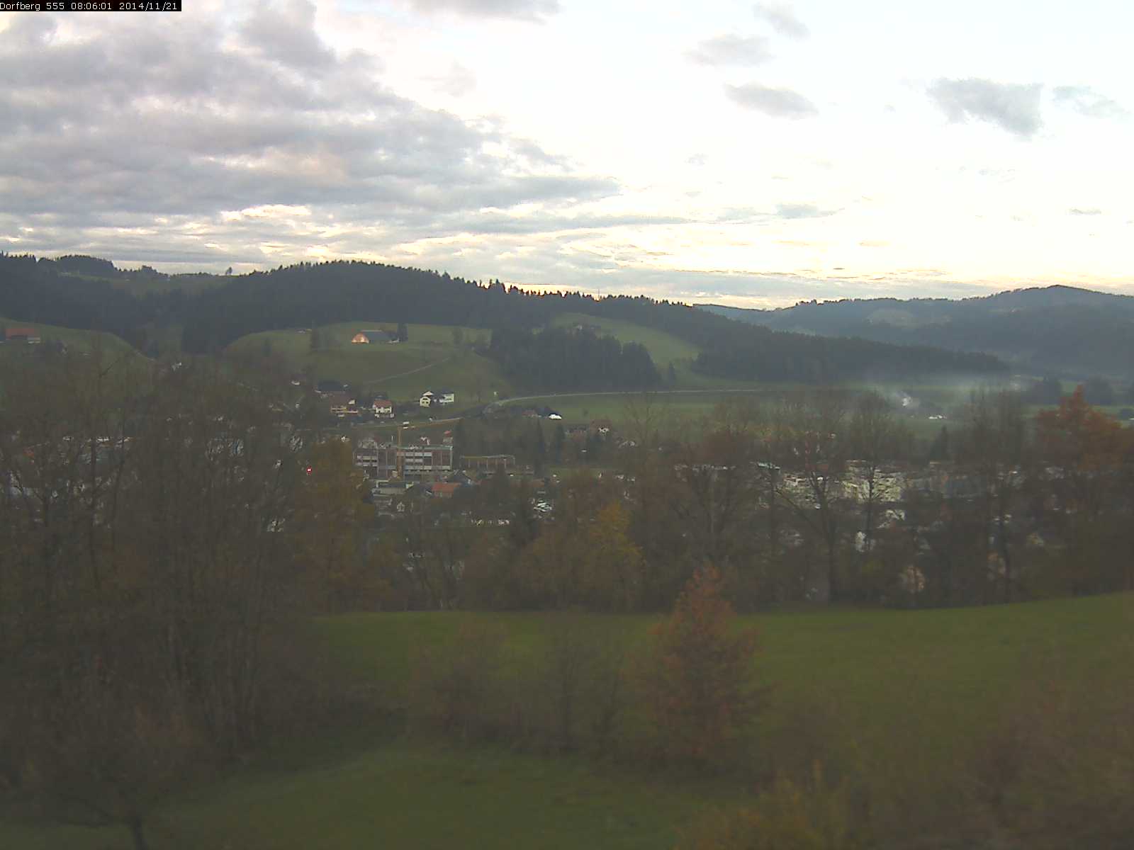 Webcam-Bild: Aussicht vom Dorfberg in Langnau 20141121-080601