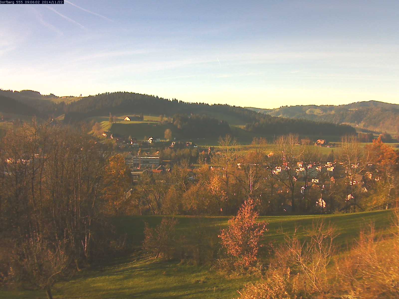 Webcam-Bild: Aussicht vom Dorfberg in Langnau 20141122-090601