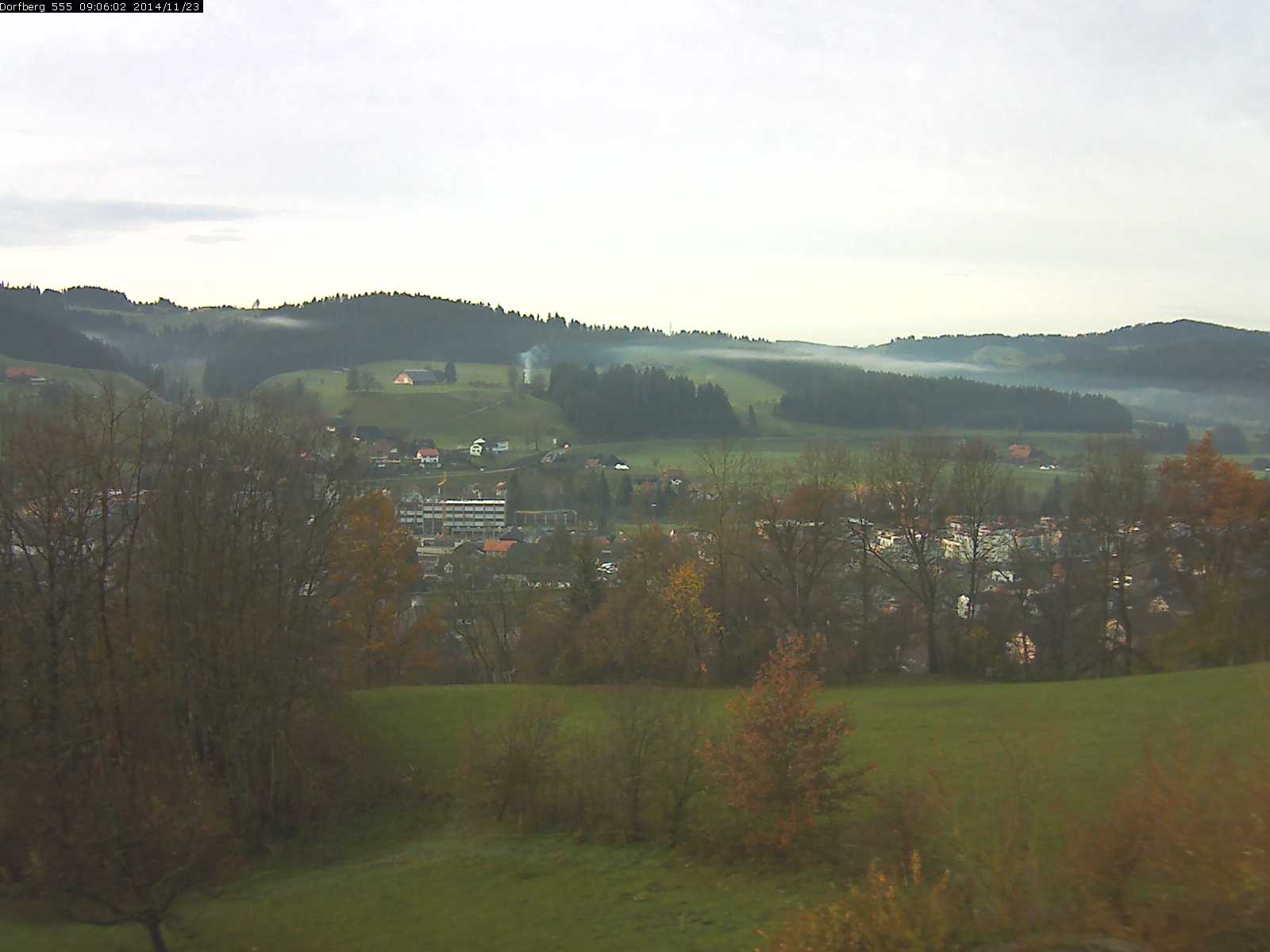 Webcam-Bild: Aussicht vom Dorfberg in Langnau 20141123-090601