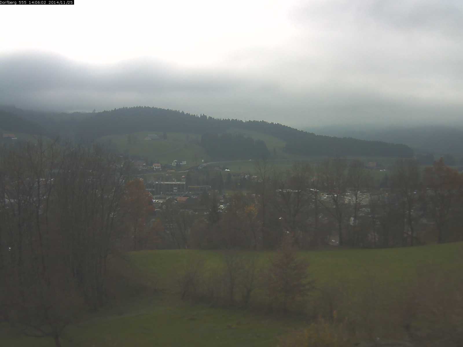 Webcam-Bild: Aussicht vom Dorfberg in Langnau 20141125-140601