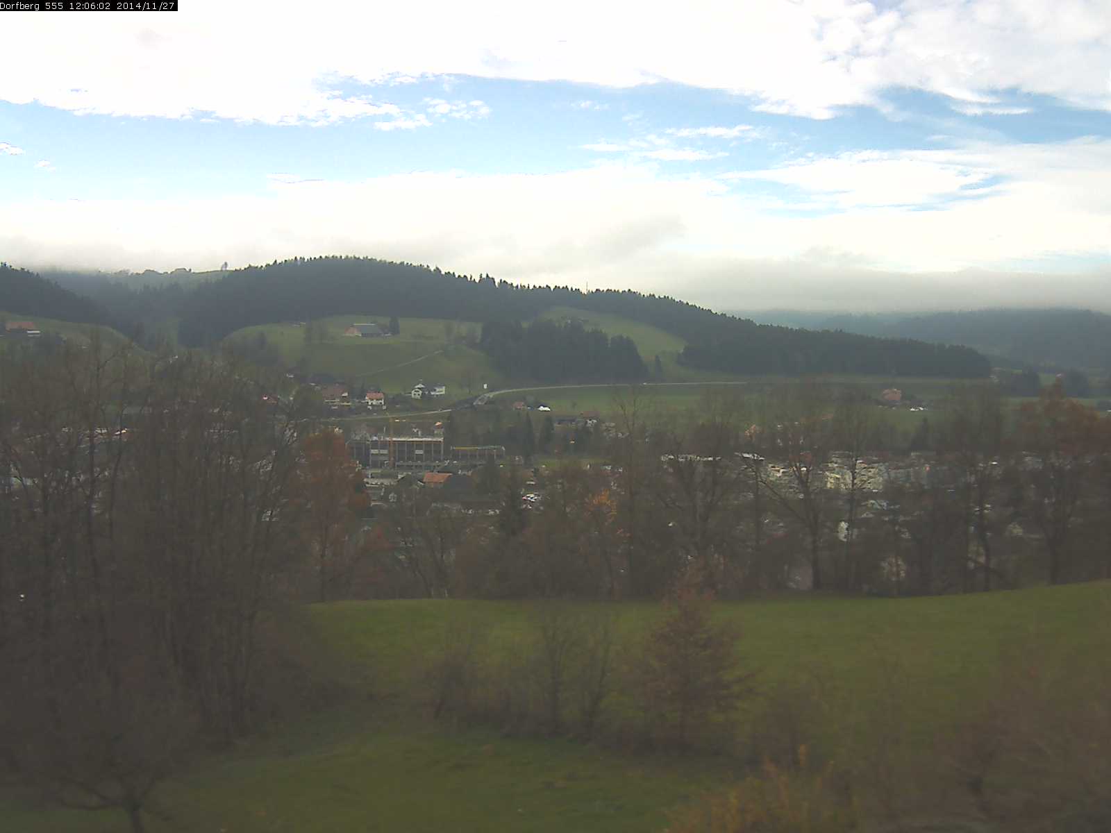 Webcam-Bild: Aussicht vom Dorfberg in Langnau 20141127-120601