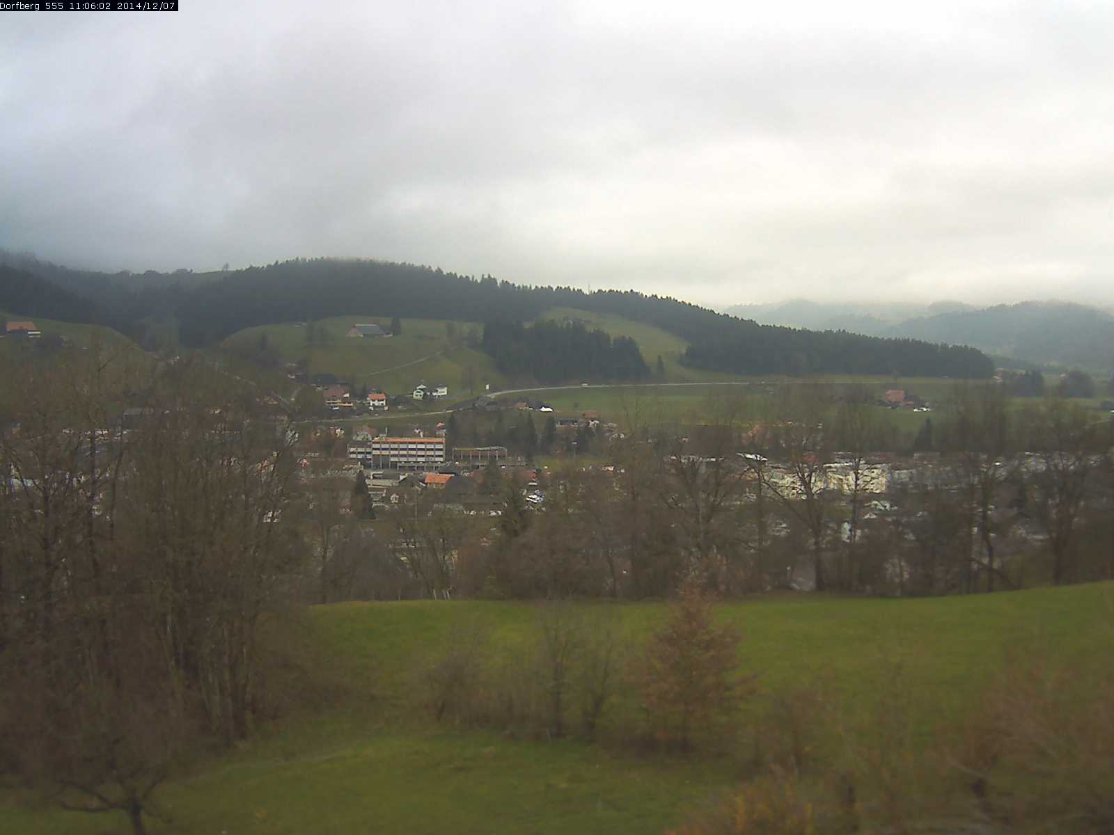 Webcam-Bild: Aussicht vom Dorfberg in Langnau 20141207-110601