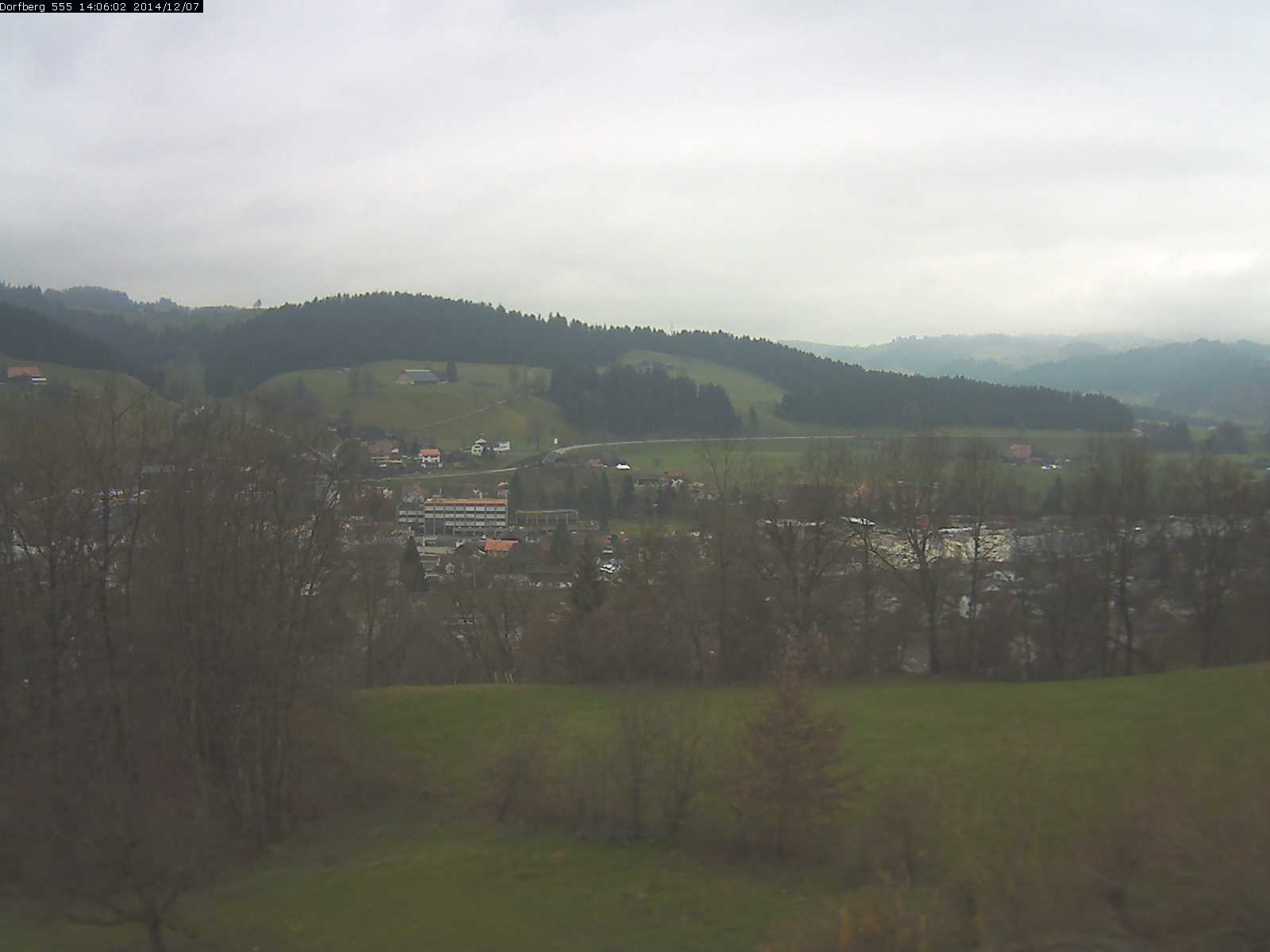 Webcam-Bild: Aussicht vom Dorfberg in Langnau 20141207-140601