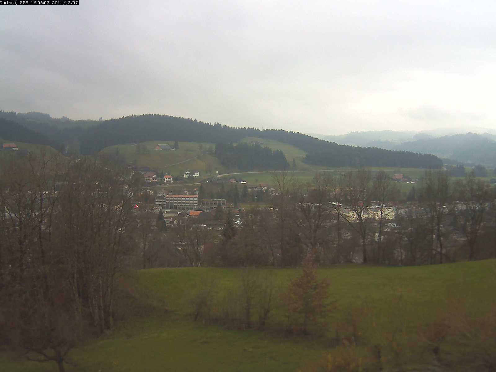 Webcam-Bild: Aussicht vom Dorfberg in Langnau 20141207-160601