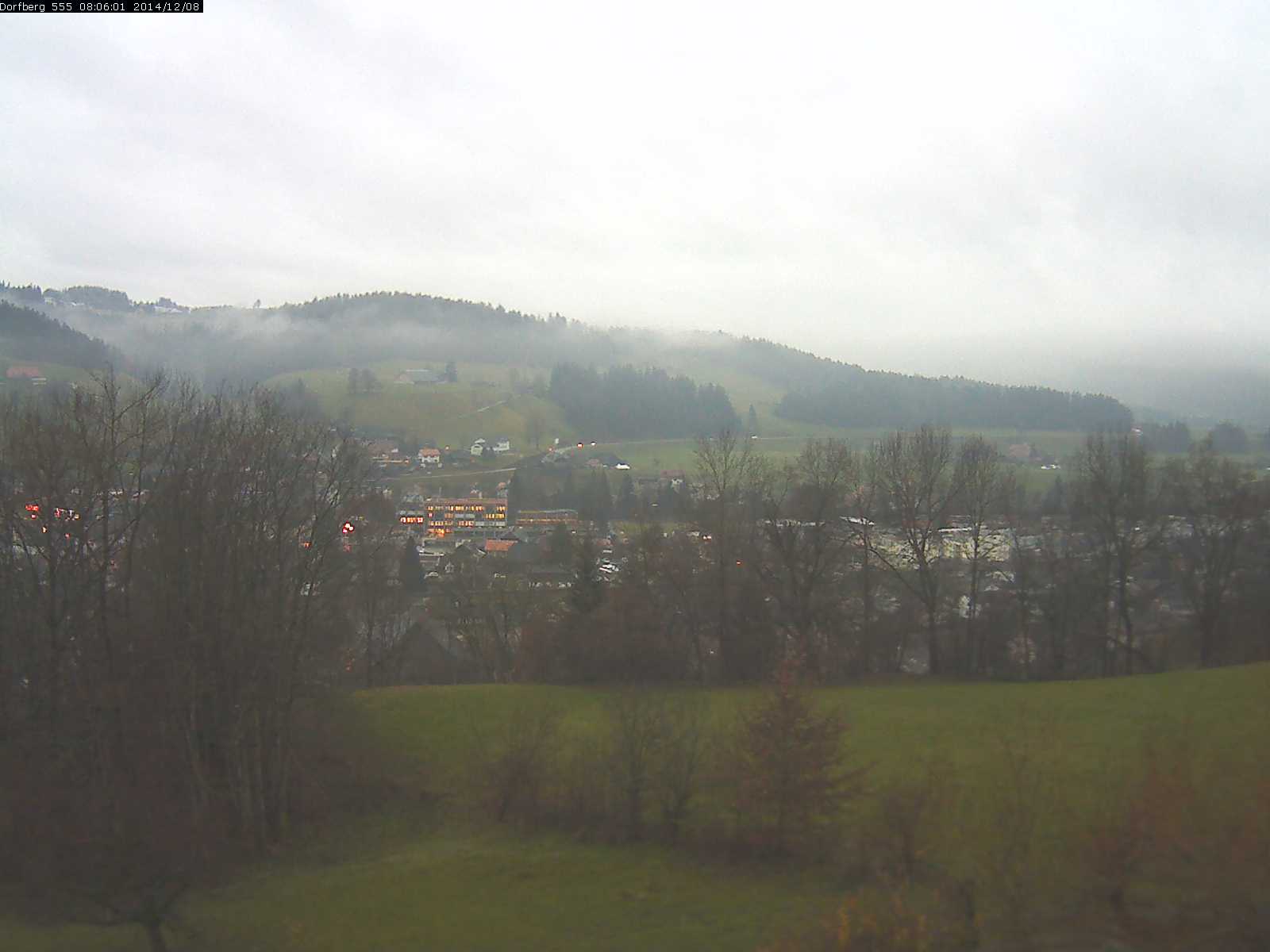 Webcam-Bild: Aussicht vom Dorfberg in Langnau 20141208-080601