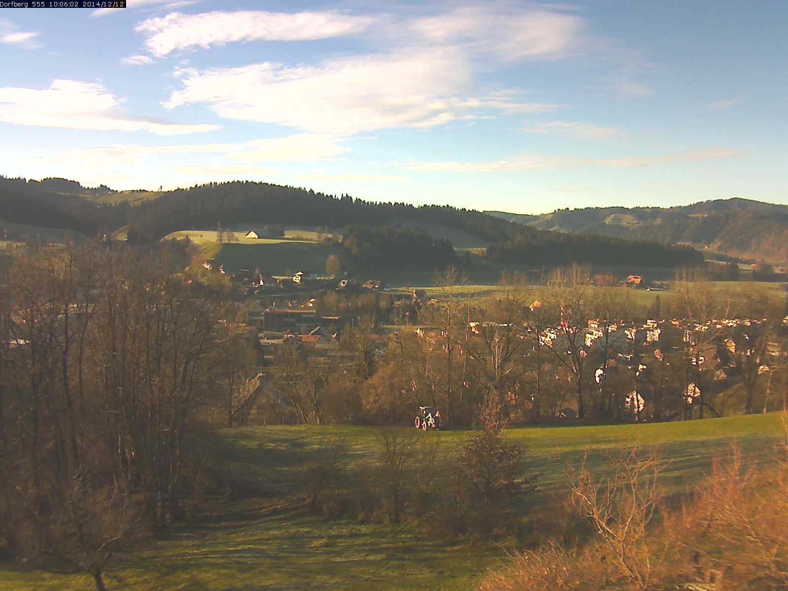 Webcam-Bild: Aussicht vom Dorfberg in Langnau 20141212-100601