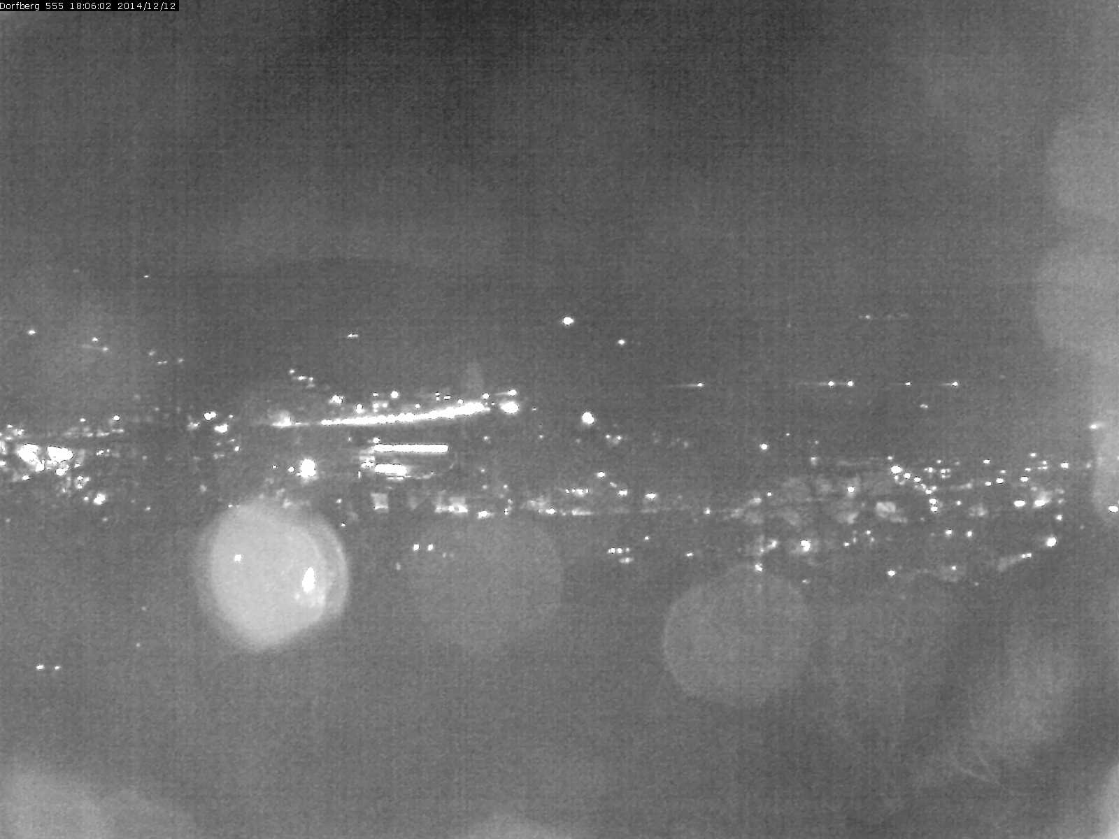 Webcam-Bild: Aussicht vom Dorfberg in Langnau 20141212-180601