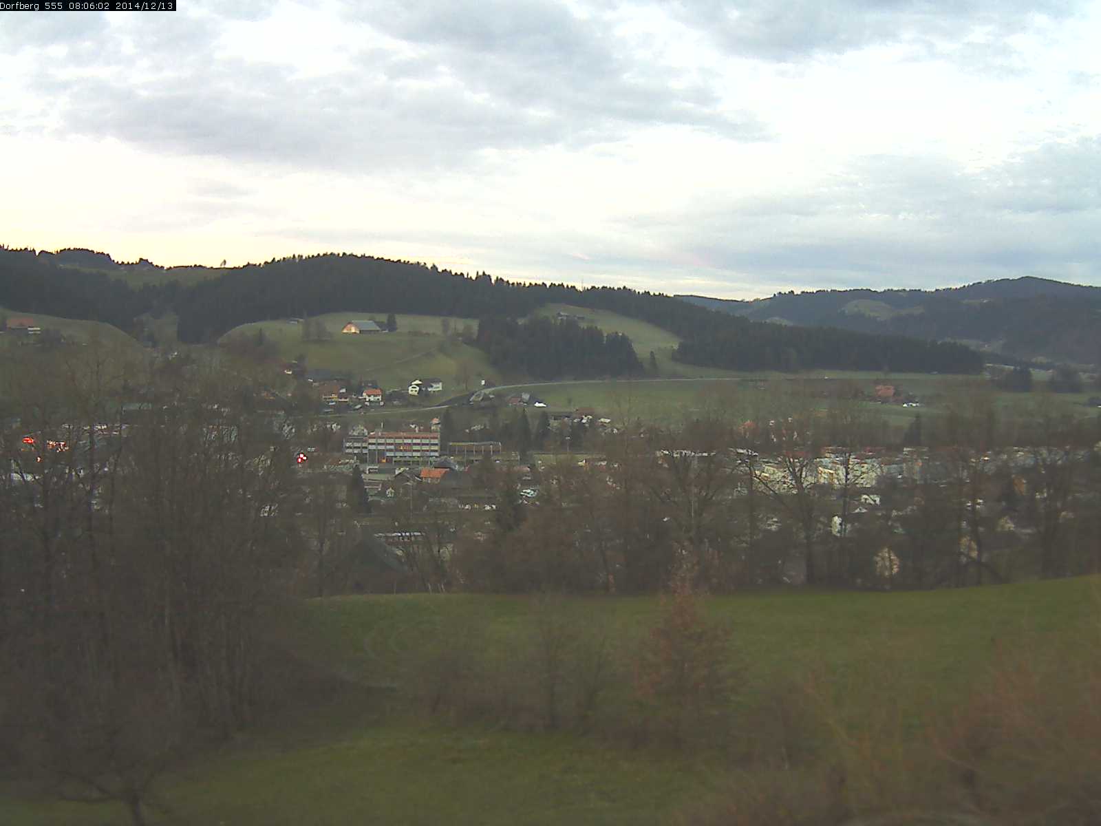 Webcam-Bild: Aussicht vom Dorfberg in Langnau 20141213-080601