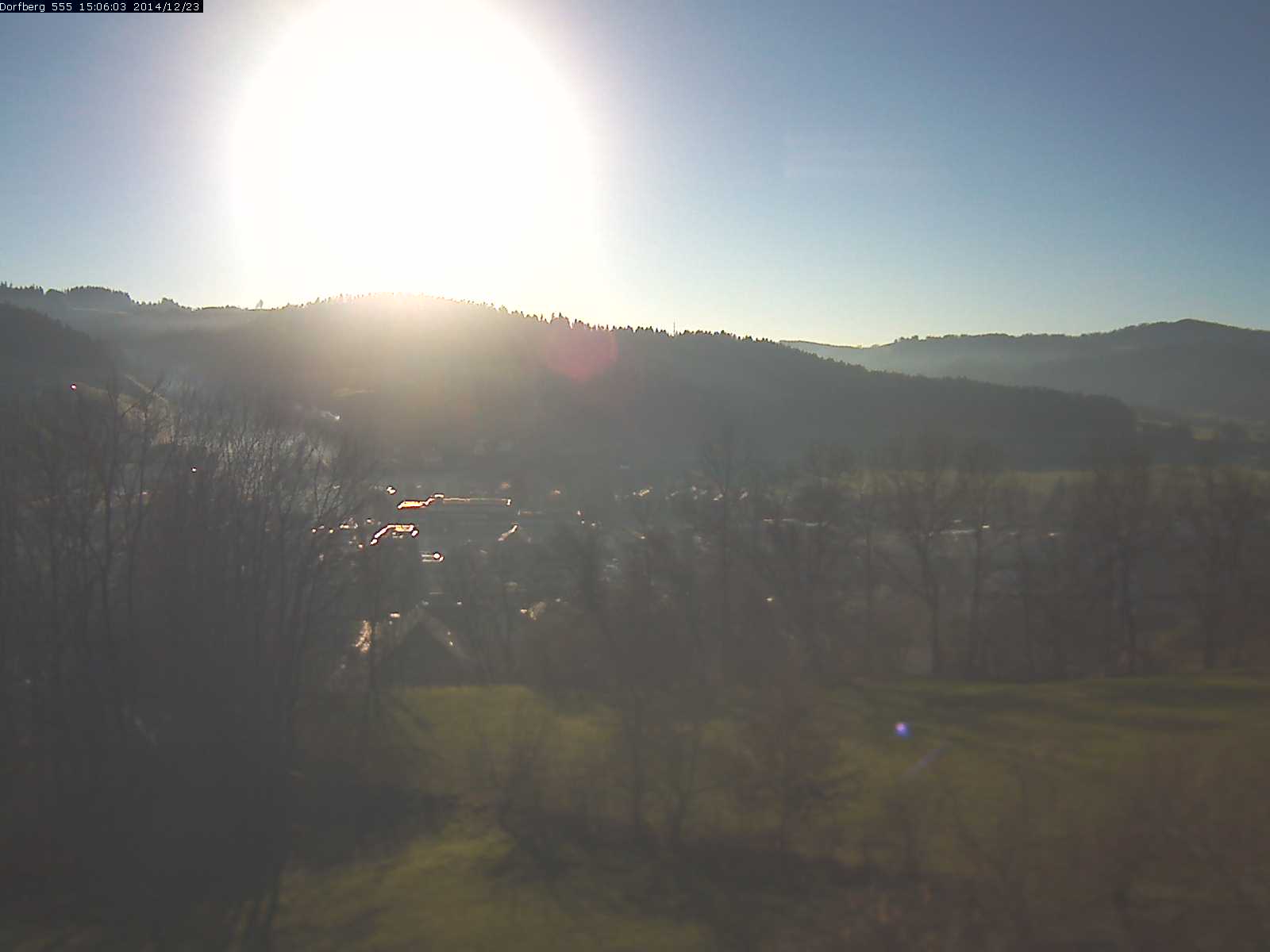 Webcam-Bild: Aussicht vom Dorfberg in Langnau 20141223-150602