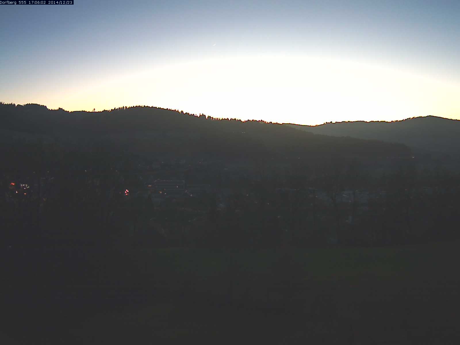 Webcam-Bild: Aussicht vom Dorfberg in Langnau 20141223-170601