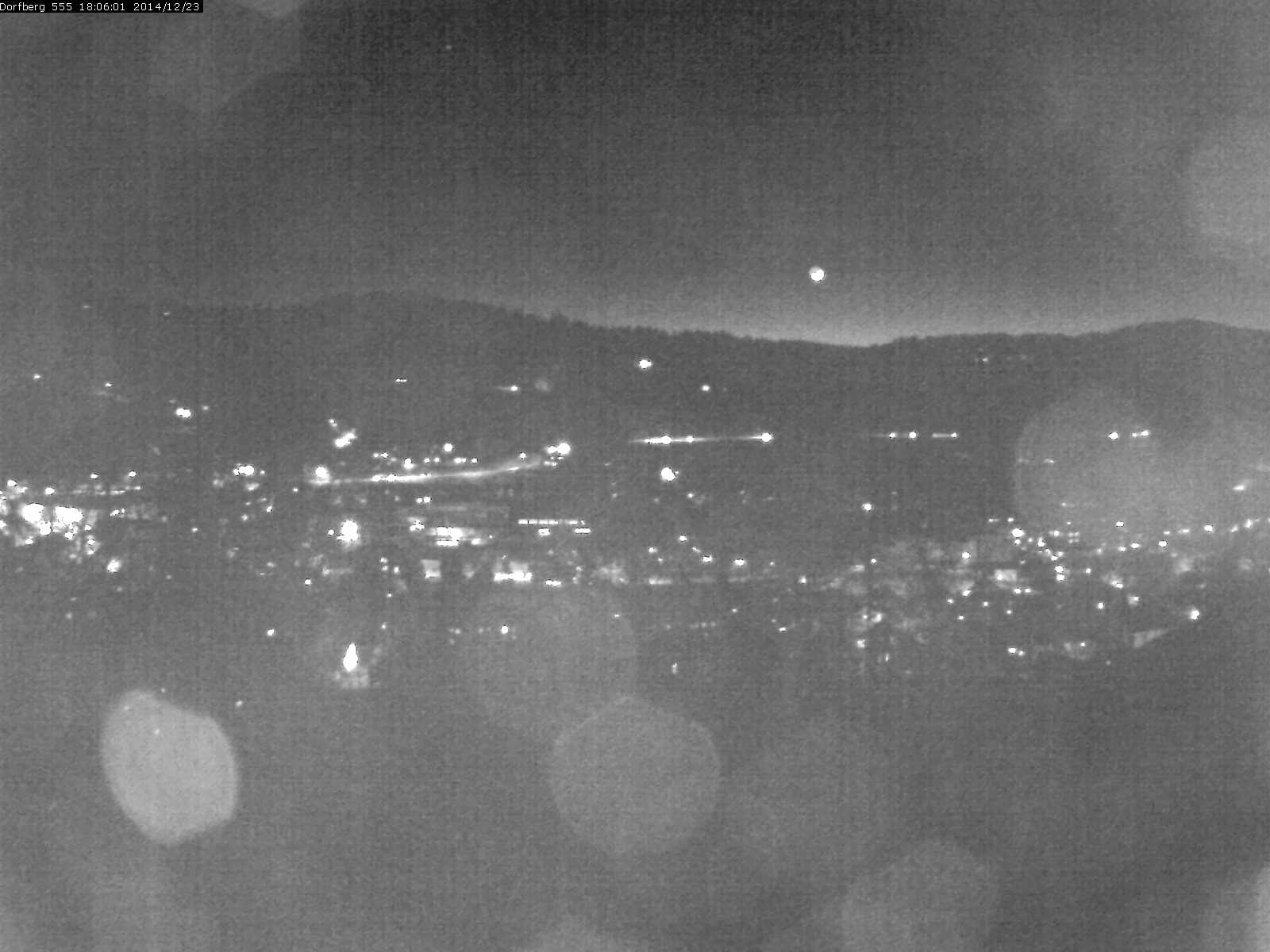 Webcam-Bild: Aussicht vom Dorfberg in Langnau 20141223-180601