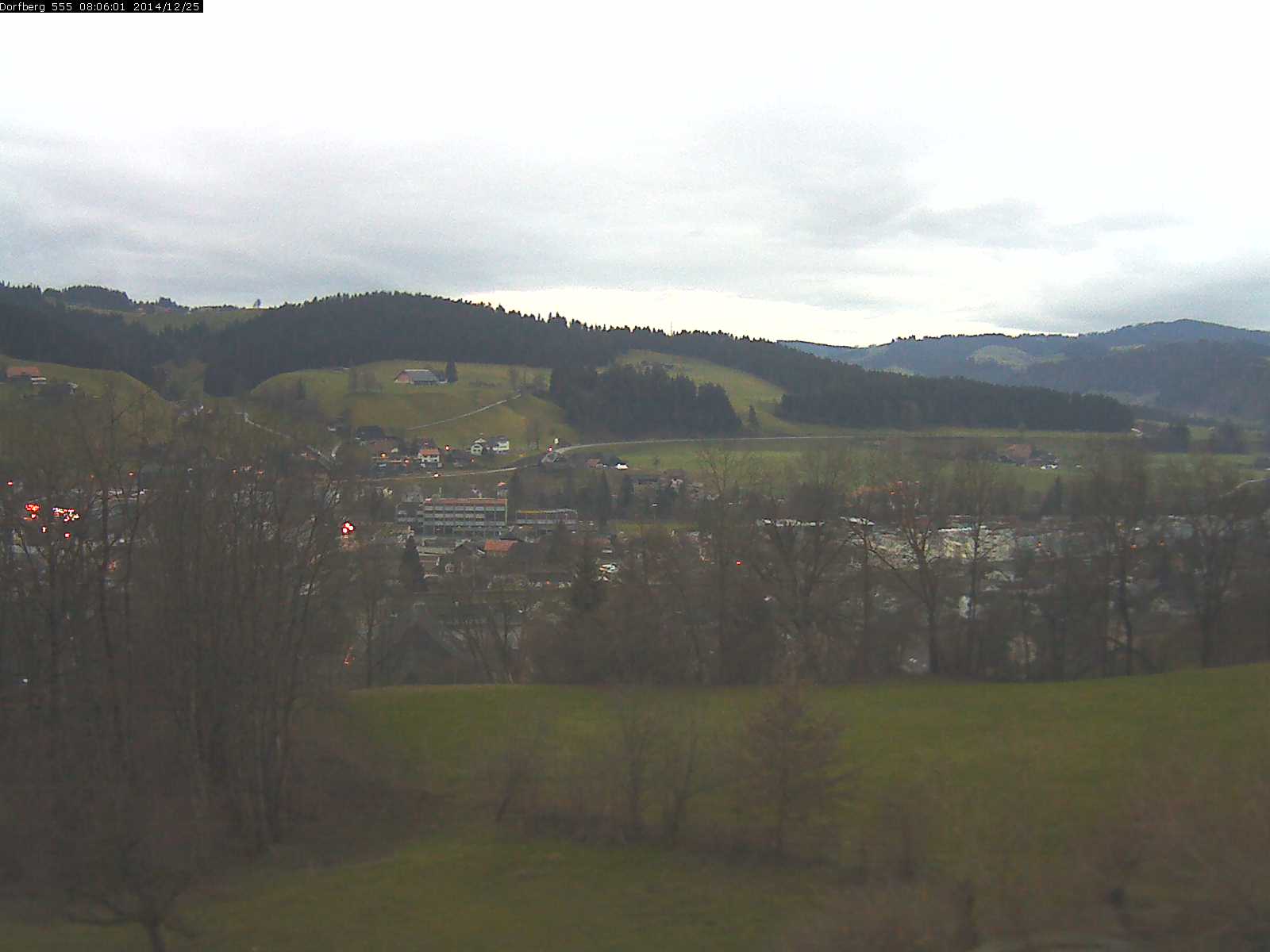 Webcam-Bild: Aussicht vom Dorfberg in Langnau 20141225-080601