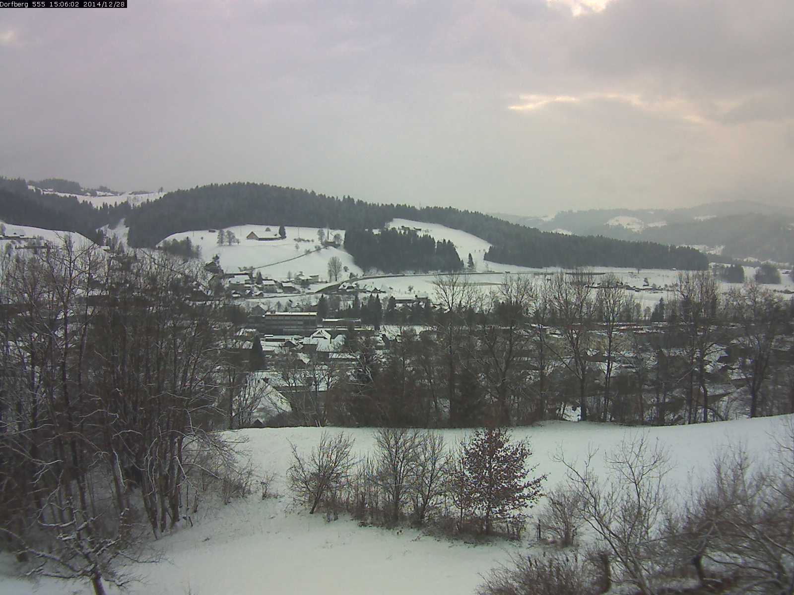 Webcam-Bild: Aussicht vom Dorfberg in Langnau 20141228-150601