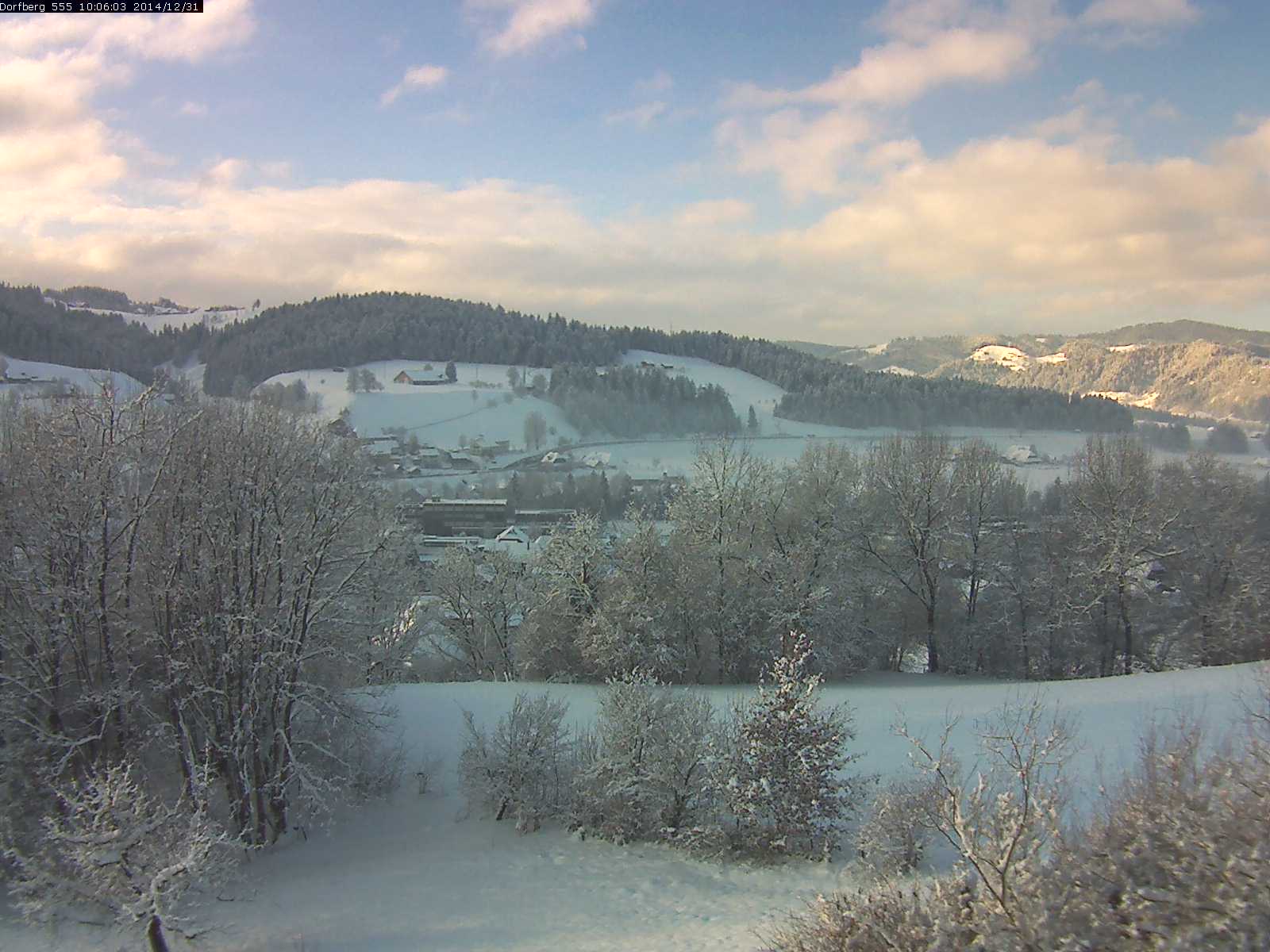 Webcam-Bild: Aussicht vom Dorfberg in Langnau 20141231-100601