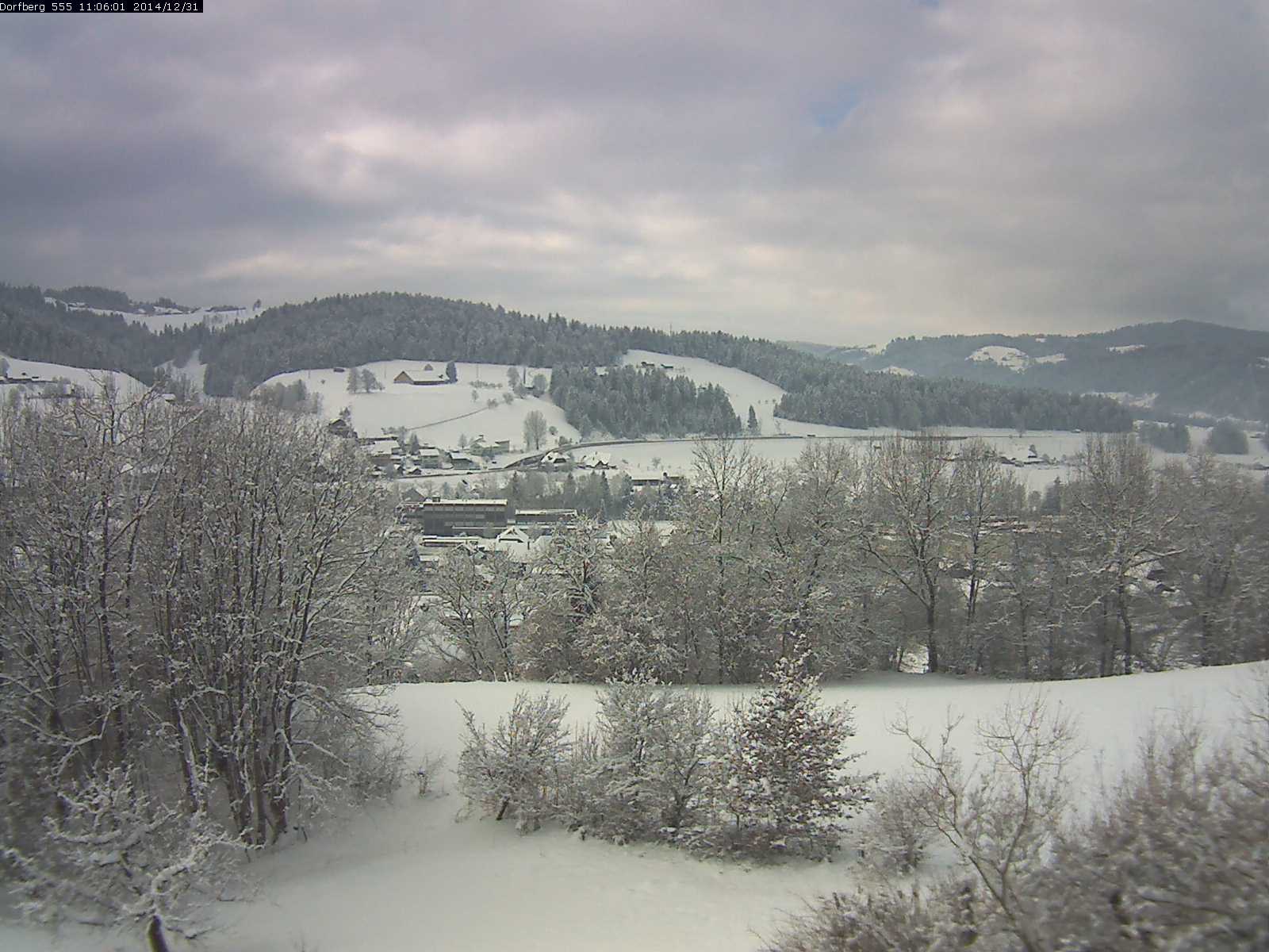Webcam-Bild: Aussicht vom Dorfberg in Langnau 20141231-110601