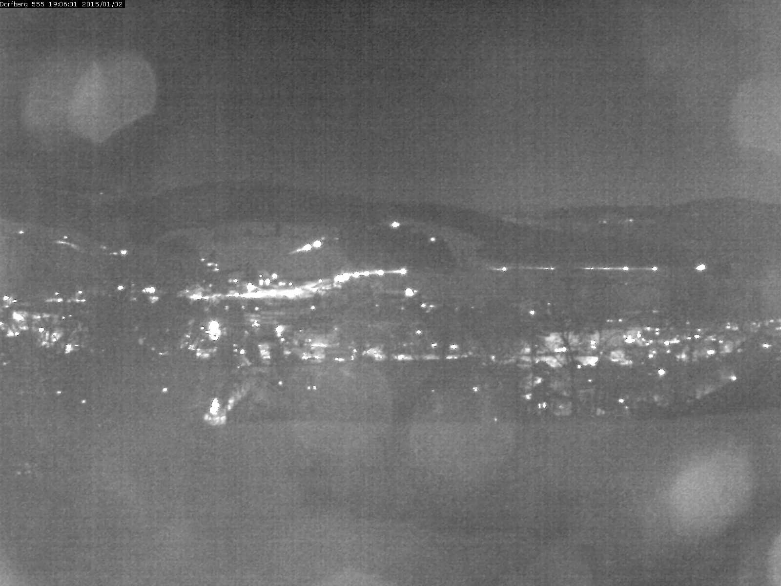 Webcam-Bild: Aussicht vom Dorfberg in Langnau 20150102-190601