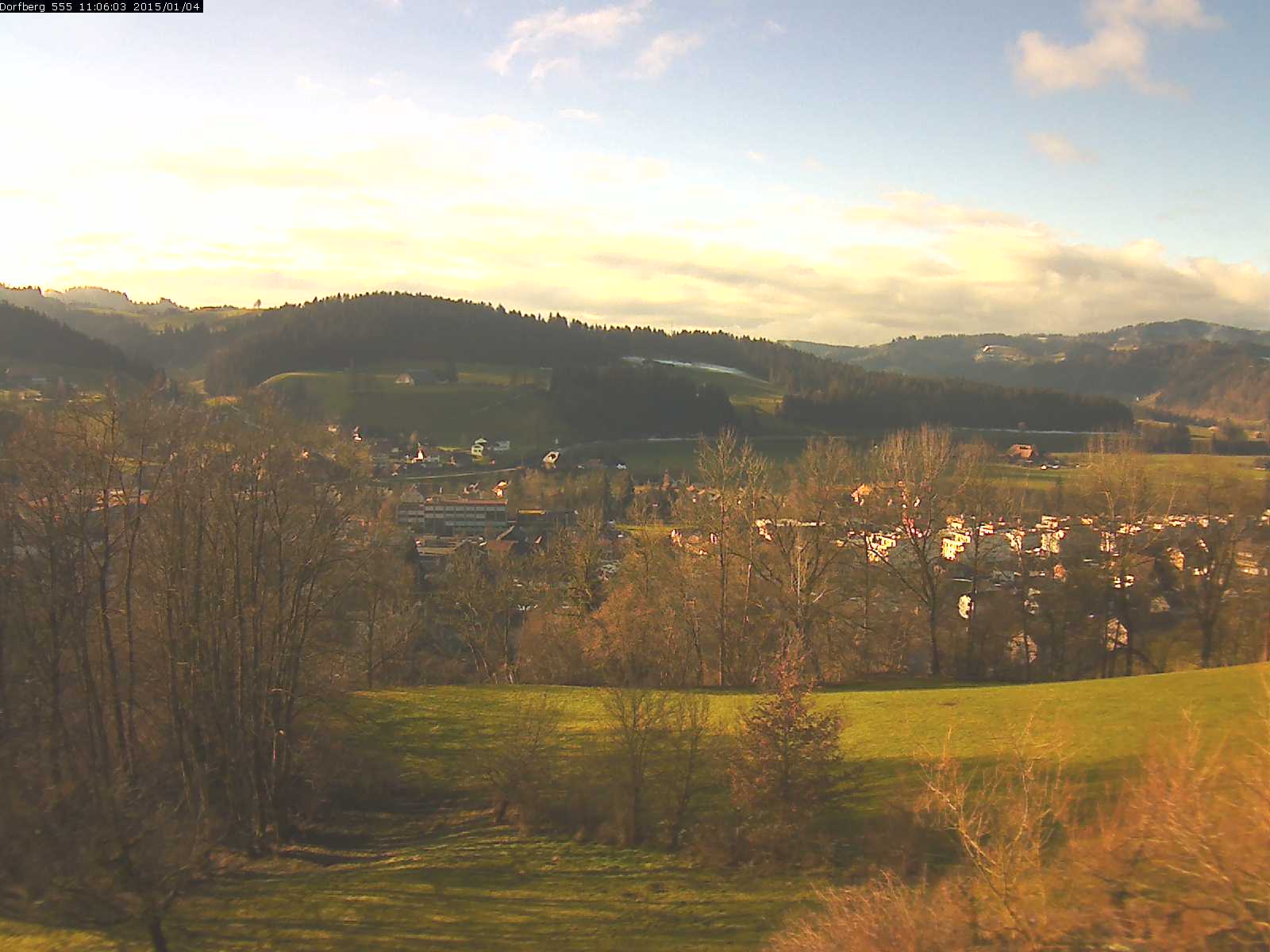 Webcam-Bild: Aussicht vom Dorfberg in Langnau 20150104-110601
