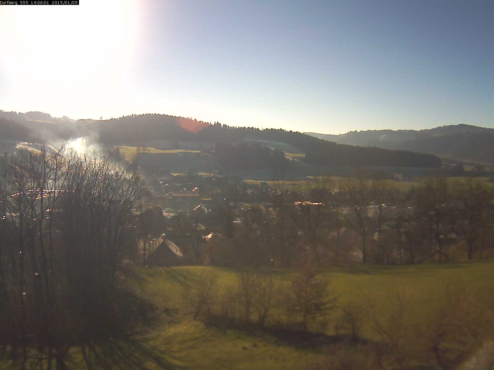 Webcam-Bild: Aussicht vom Dorfberg in Langnau 20150105-140601