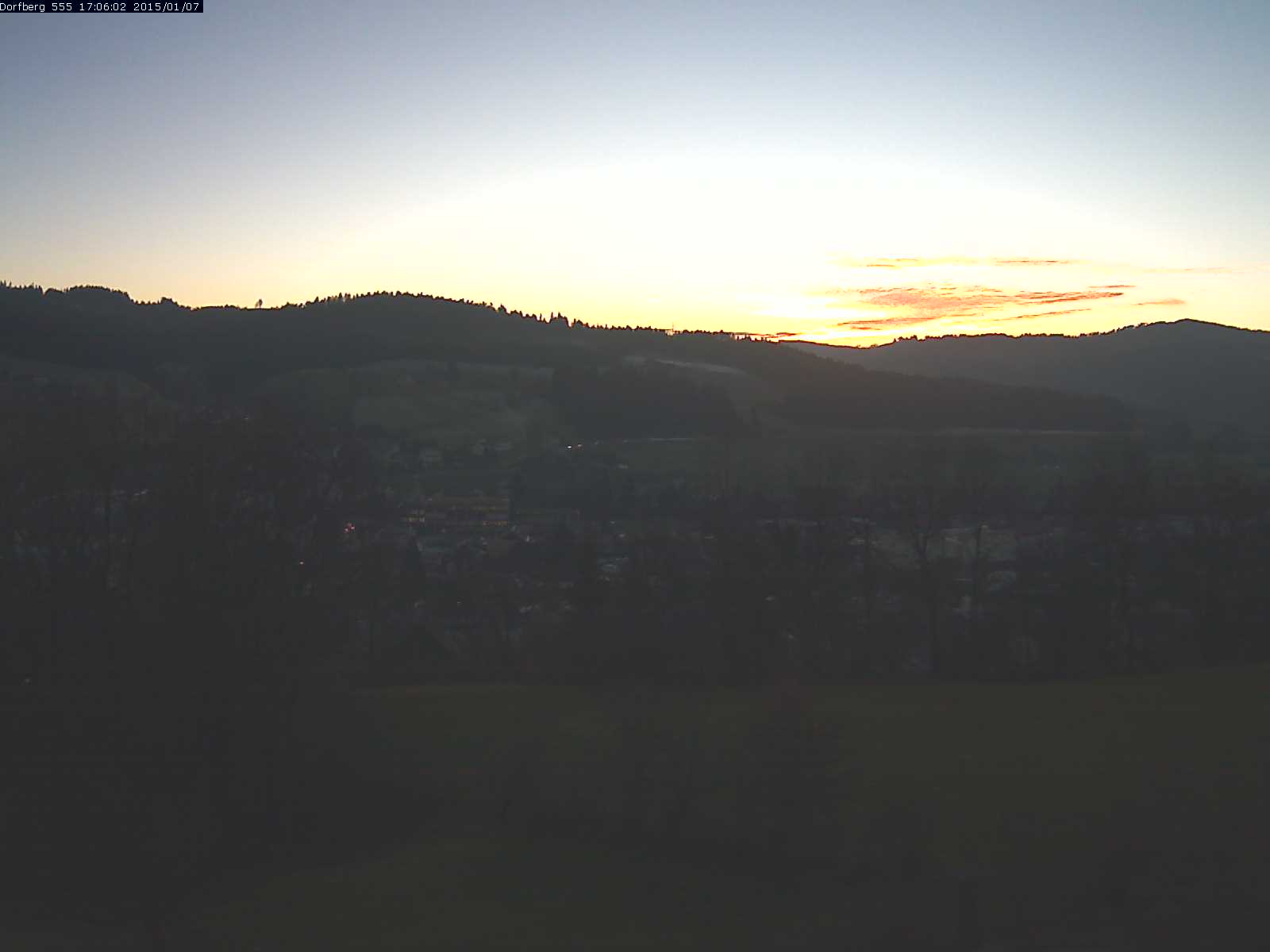 Webcam-Bild: Aussicht vom Dorfberg in Langnau 20150107-170601