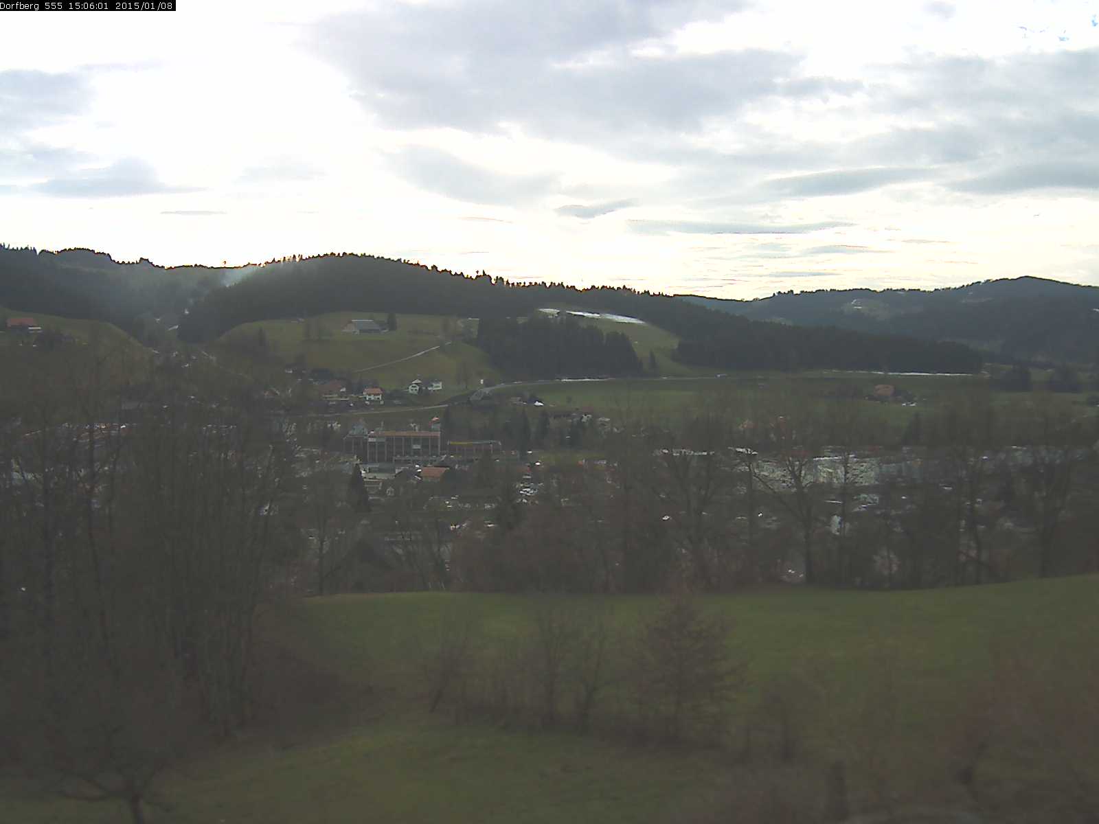 Webcam-Bild: Aussicht vom Dorfberg in Langnau 20150108-150601