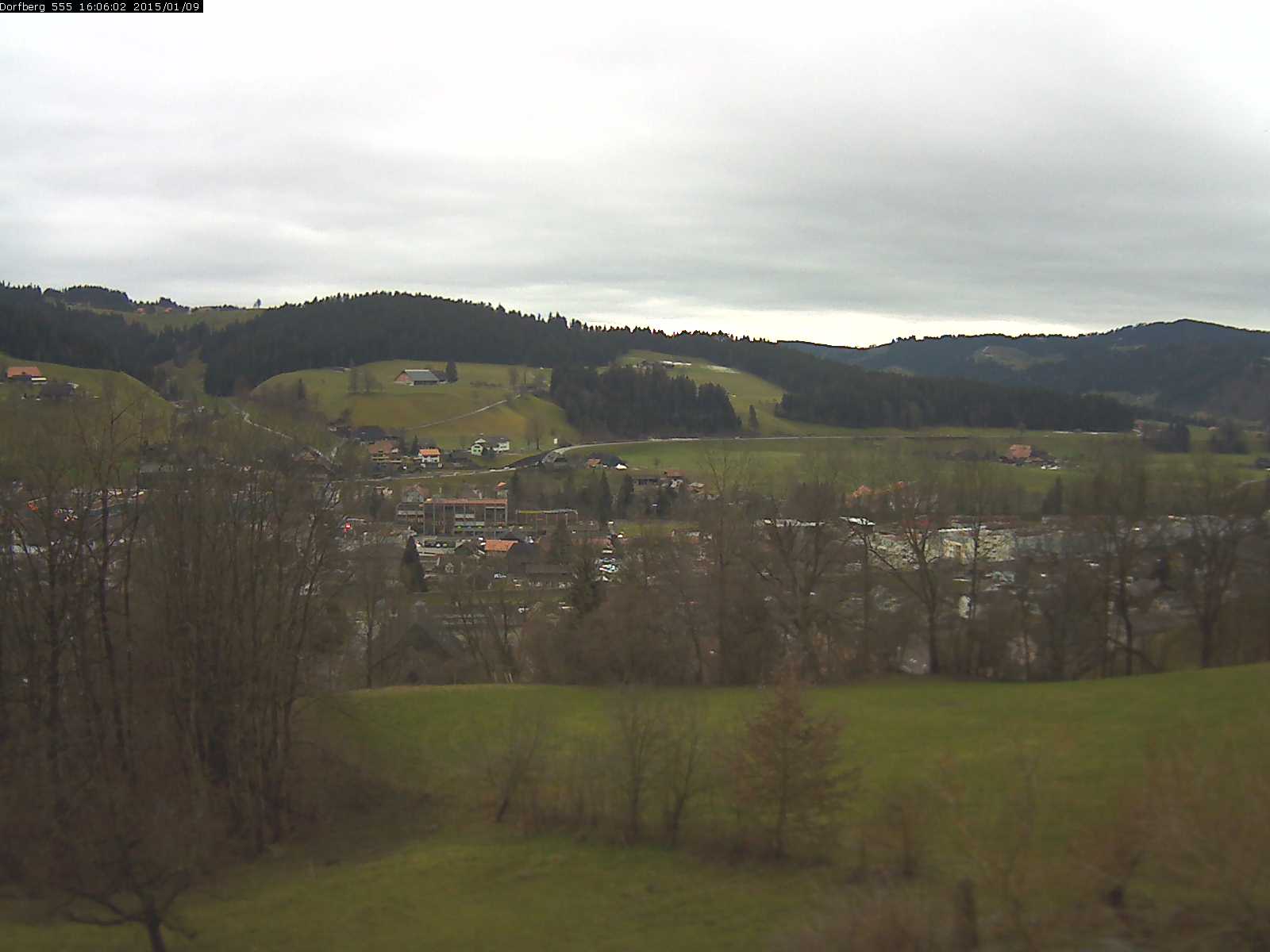 Webcam-Bild: Aussicht vom Dorfberg in Langnau 20150109-160601
