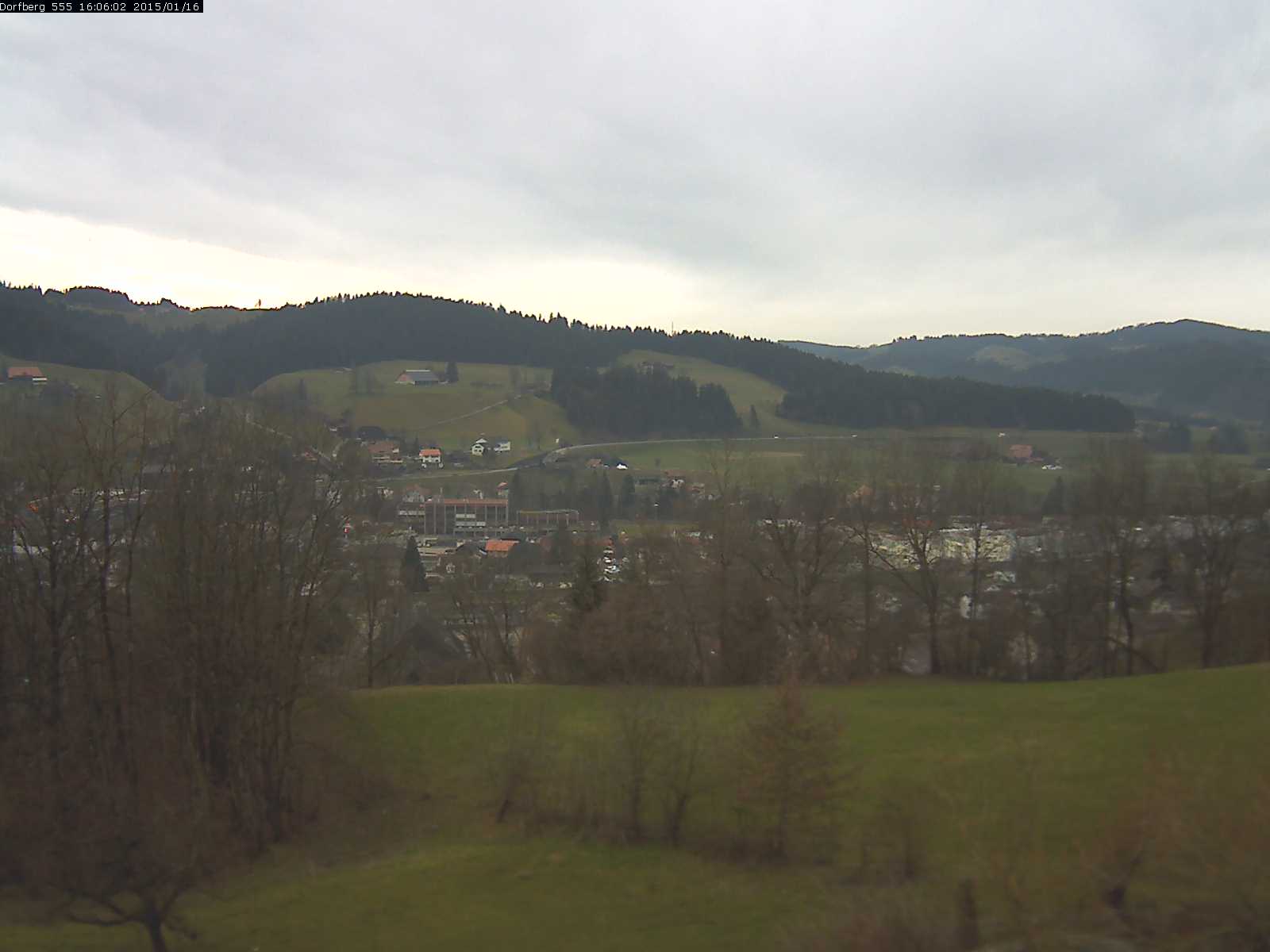 Webcam-Bild: Aussicht vom Dorfberg in Langnau 20150116-160601