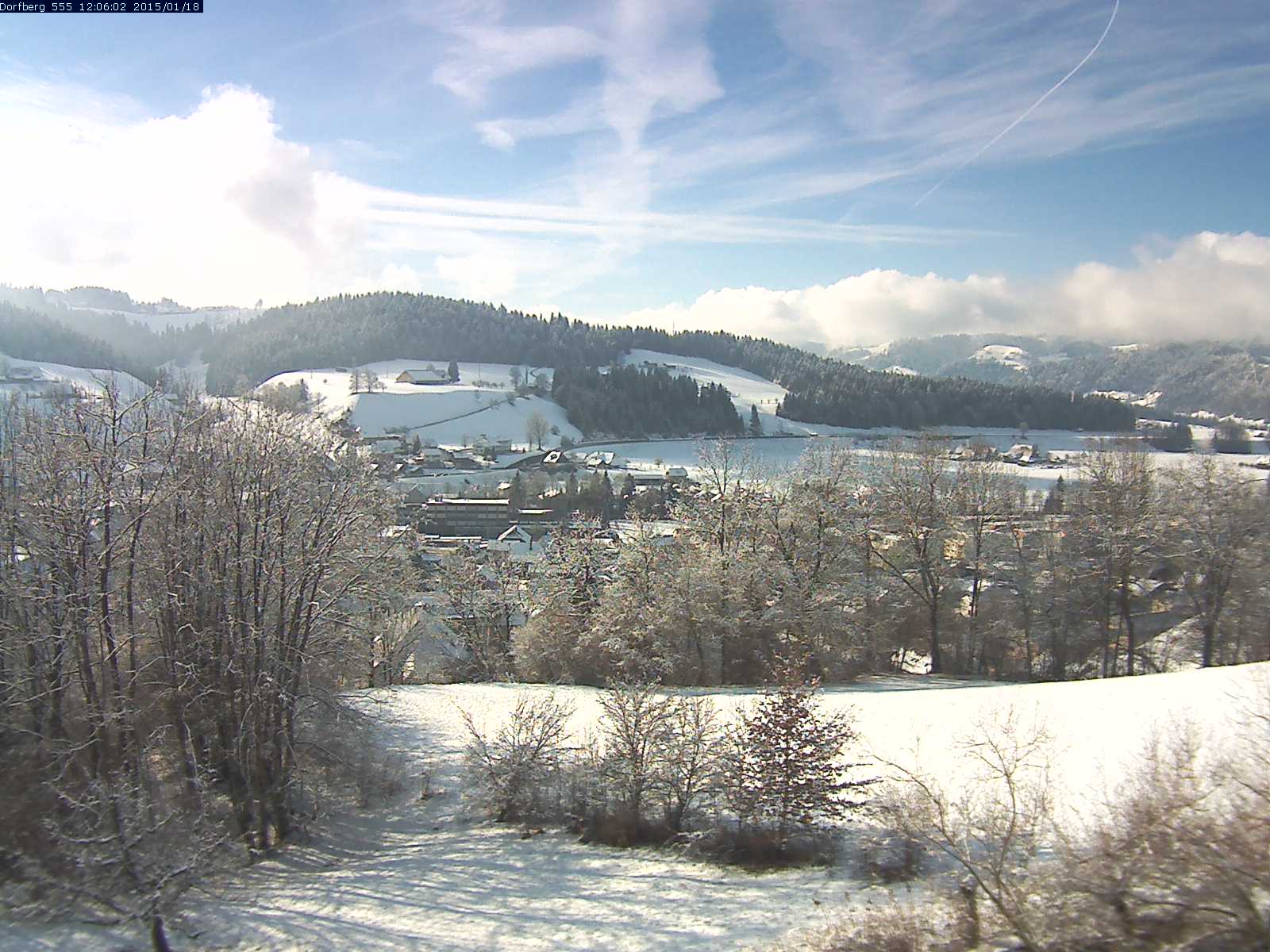 Webcam-Bild: Aussicht vom Dorfberg in Langnau 20150118-120601