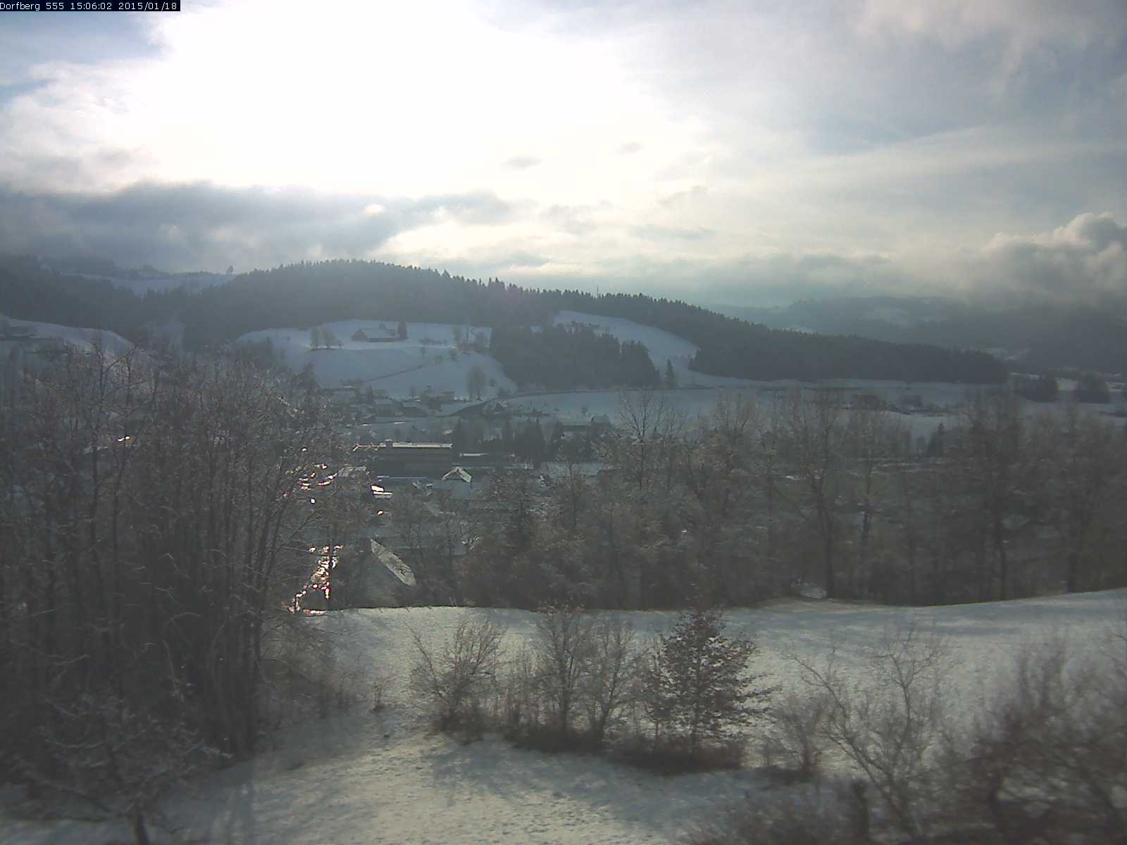 Webcam-Bild: Aussicht vom Dorfberg in Langnau 20150118-150601