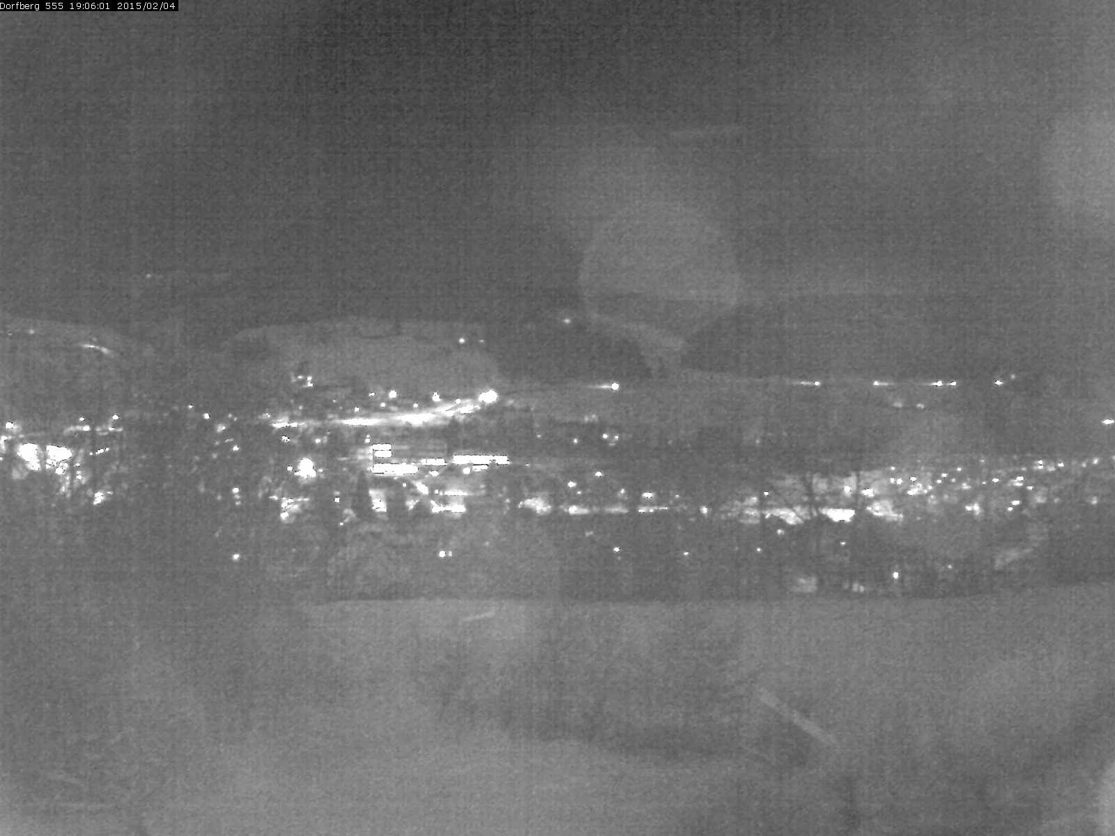 Webcam-Bild: Aussicht vom Dorfberg in Langnau 20150204-190601
