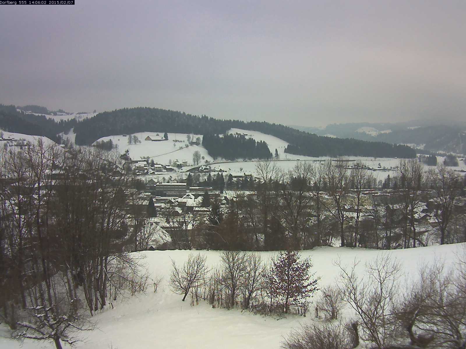 Webcam-Bild: Aussicht vom Dorfberg in Langnau 20150207-140601