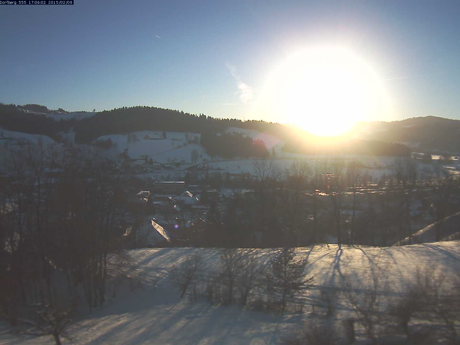 Webcam-Bild: Aussicht vom Dorfberg in Langnau 20150209-170601
