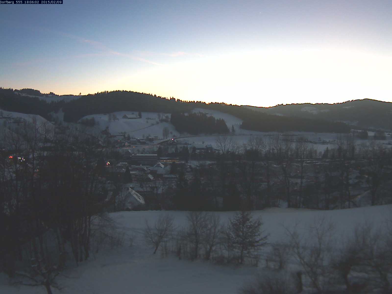 Webcam-Bild: Aussicht vom Dorfberg in Langnau 20150209-180601