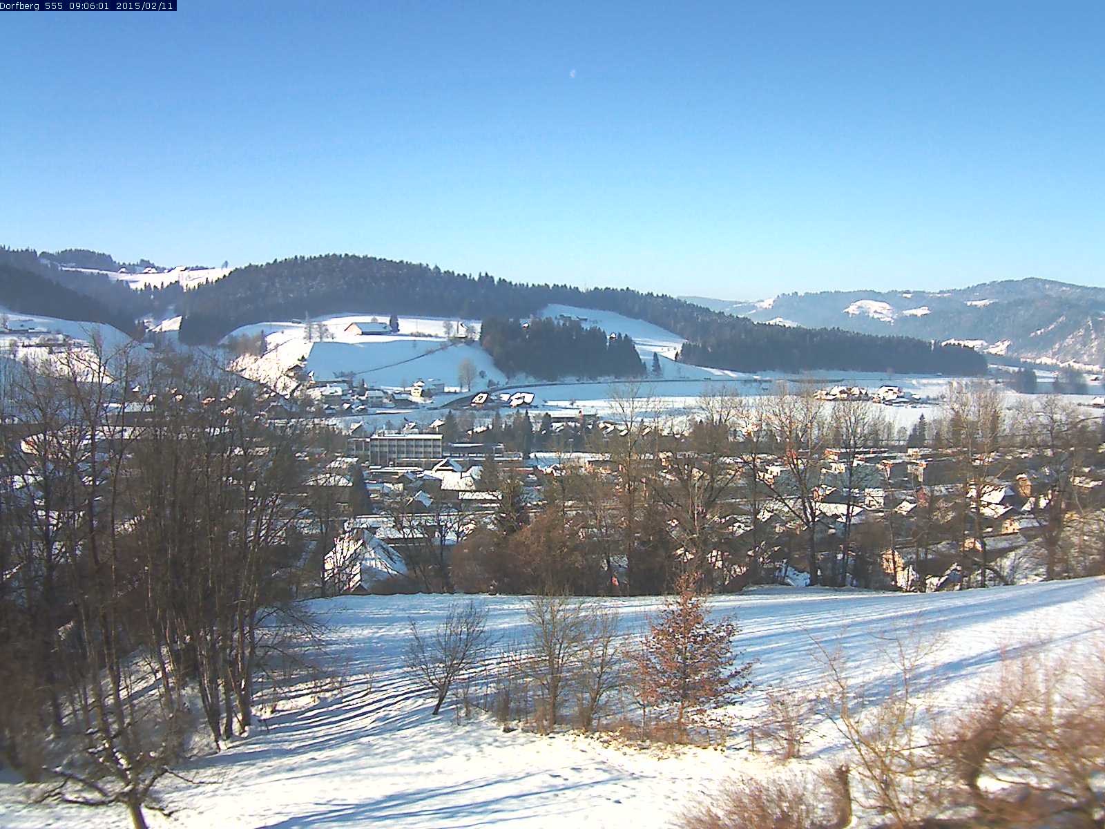 Webcam-Bild: Aussicht vom Dorfberg in Langnau 20150211-090601