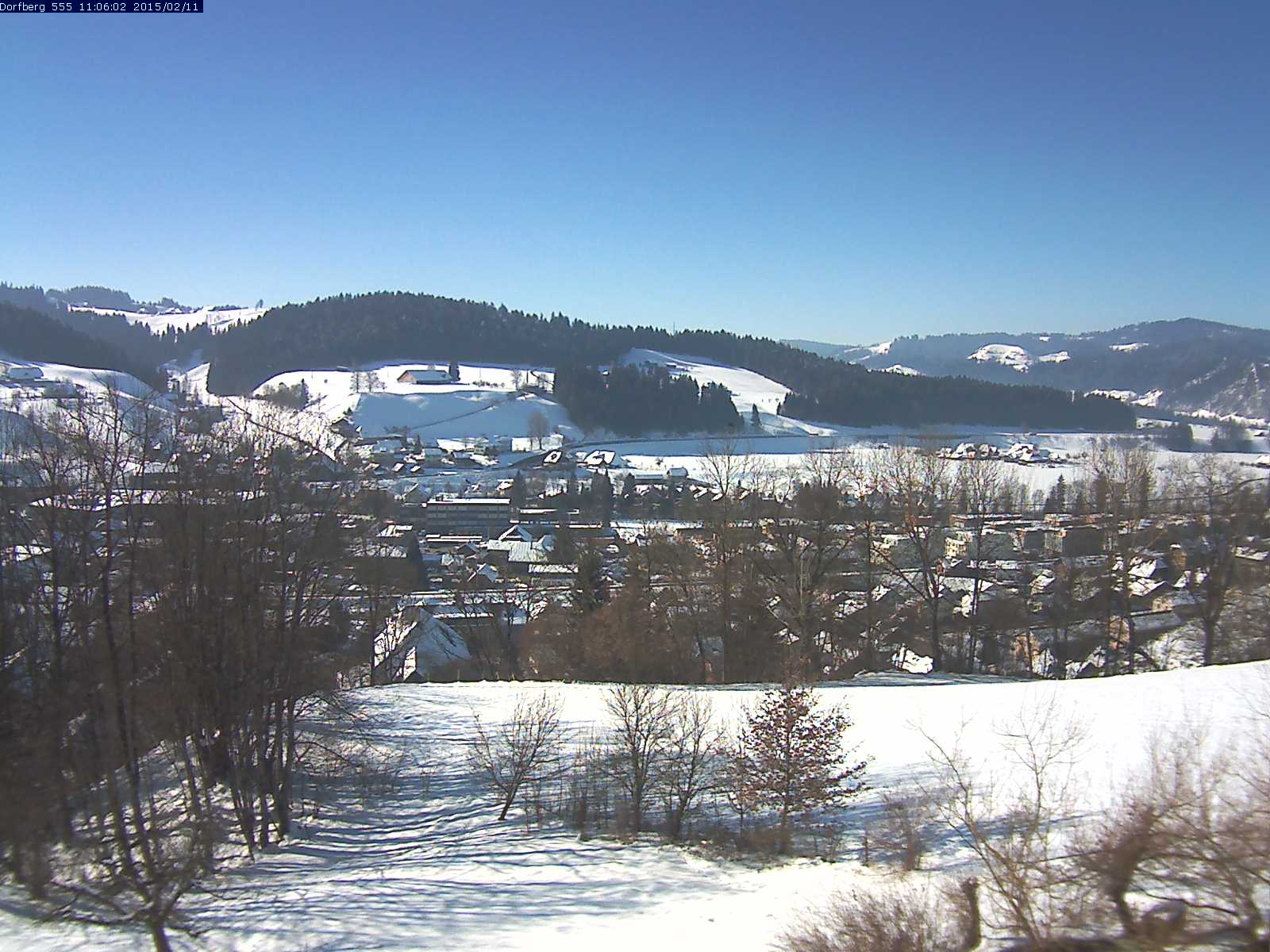 Webcam-Bild: Aussicht vom Dorfberg in Langnau 20150211-110601