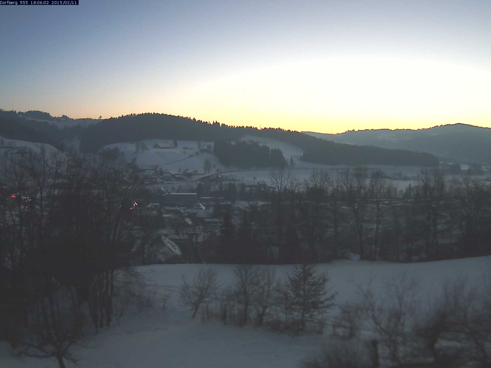 Webcam-Bild: Aussicht vom Dorfberg in Langnau 20150211-180601