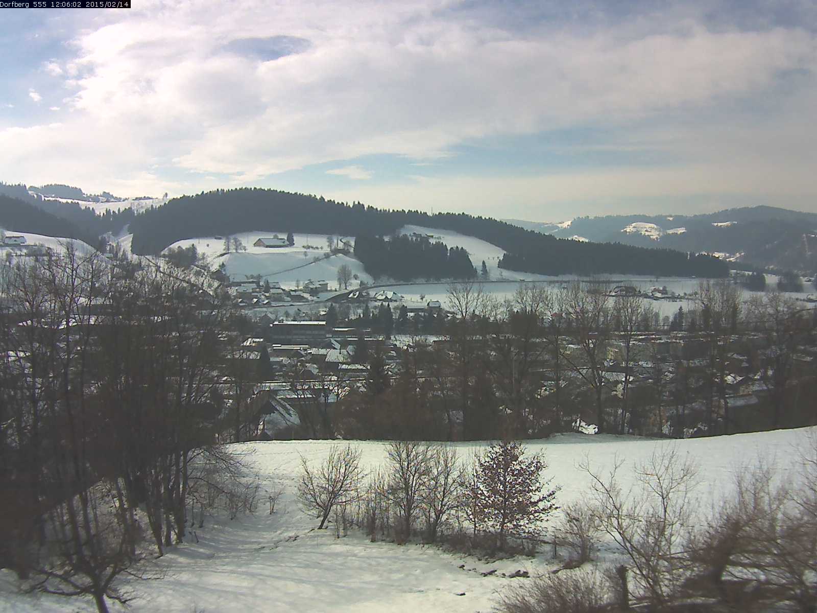 Webcam-Bild: Aussicht vom Dorfberg in Langnau 20150214-120601