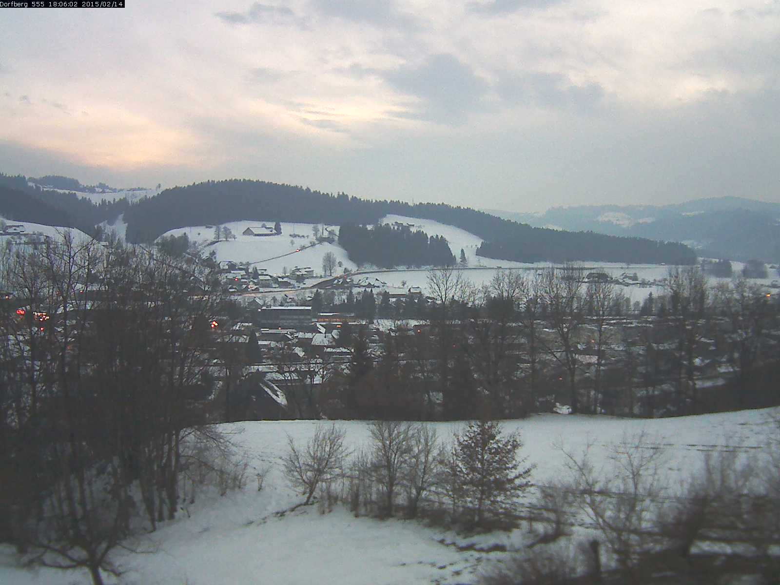 Webcam-Bild: Aussicht vom Dorfberg in Langnau 20150214-180601