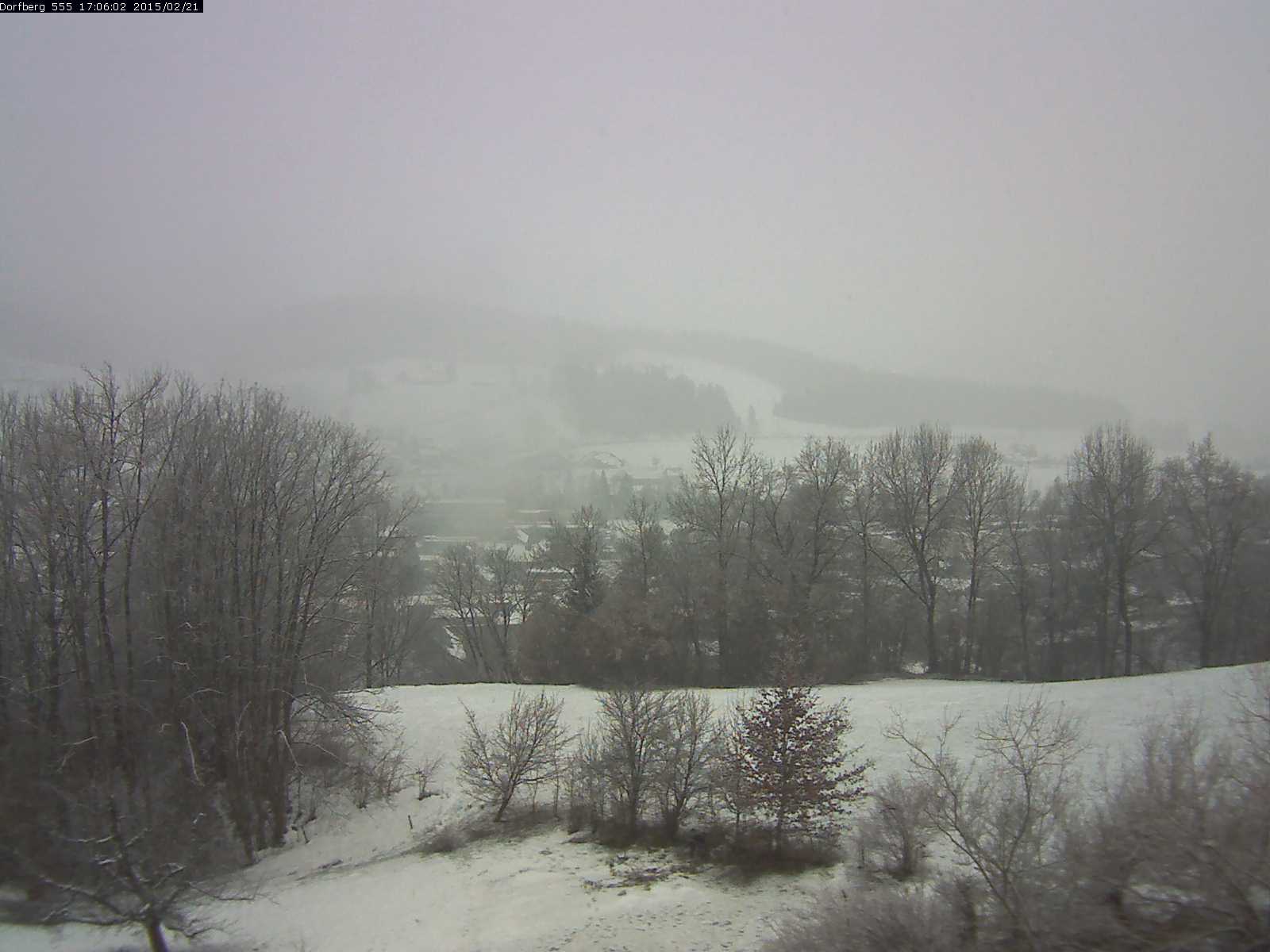 Webcam-Bild: Aussicht vom Dorfberg in Langnau 20150221-170601