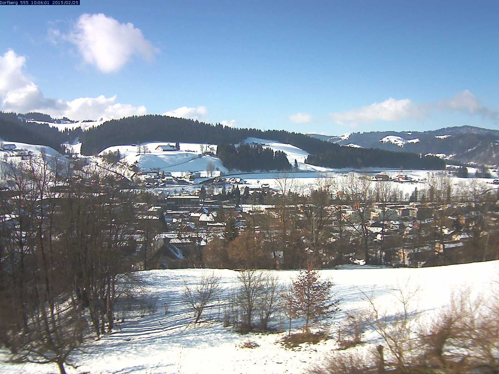 Webcam-Bild: Aussicht vom Dorfberg in Langnau 20150225-100601