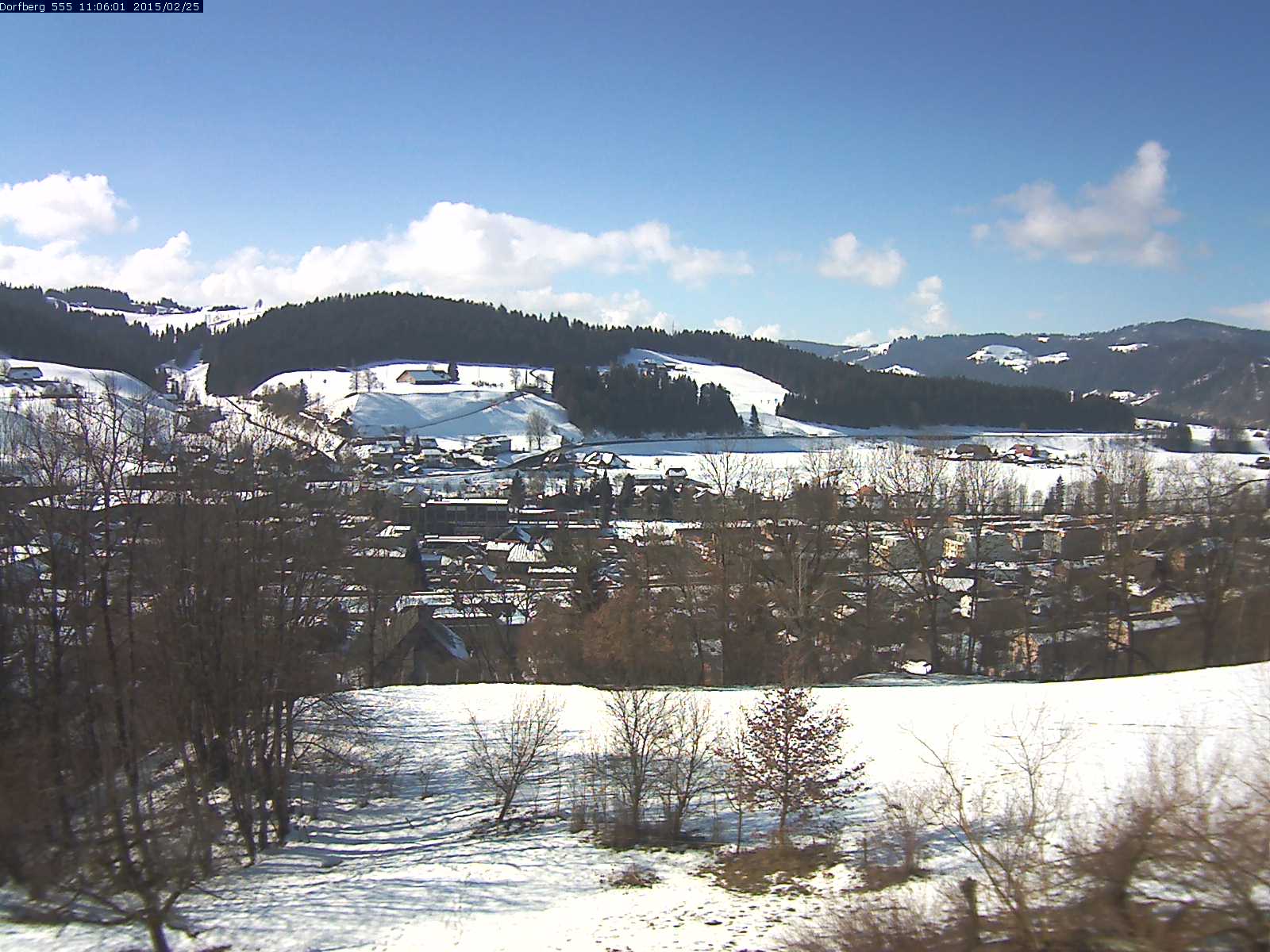 Webcam-Bild: Aussicht vom Dorfberg in Langnau 20150225-110601